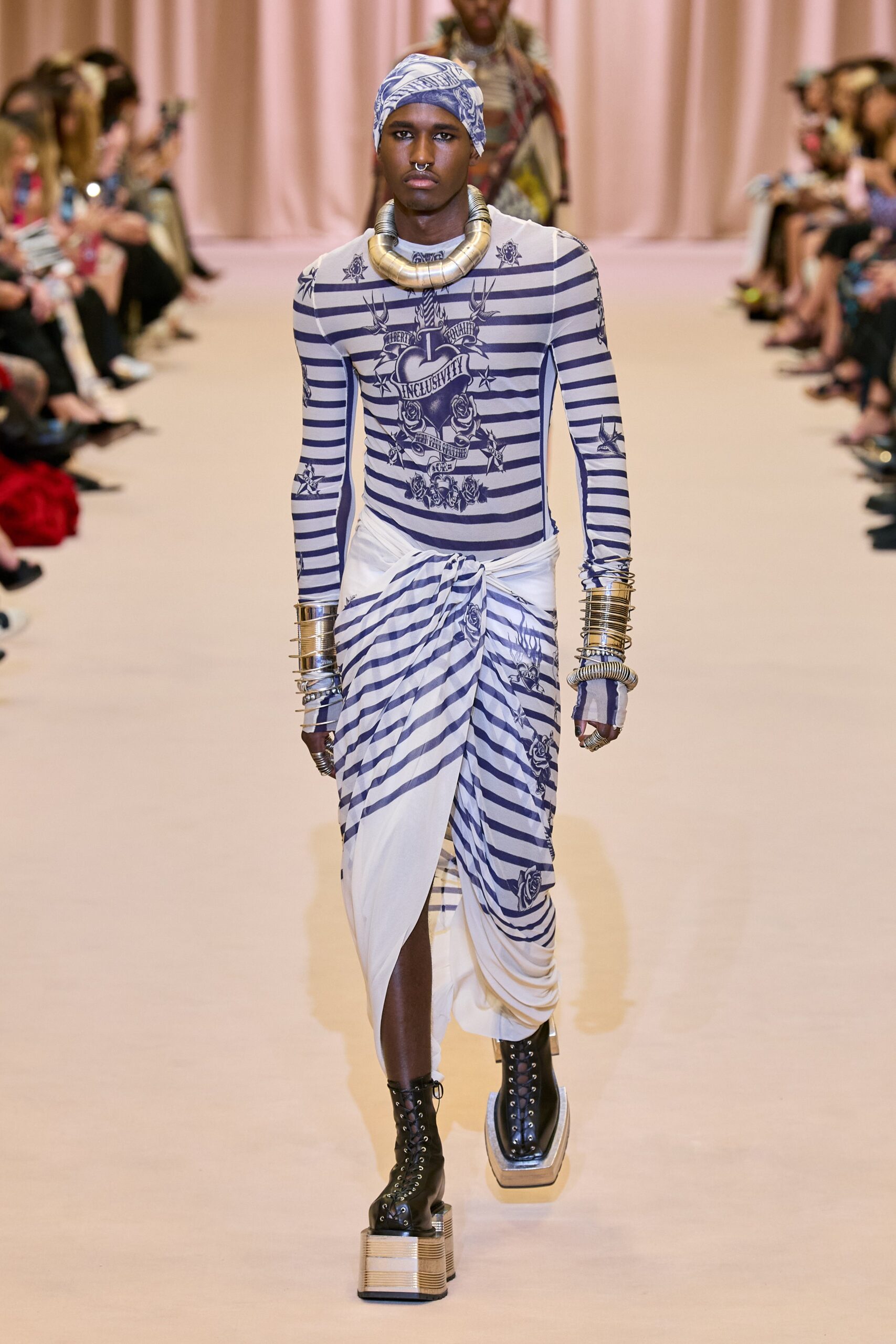 Jean Paul Gaultier F/W 22 Couture Look 6