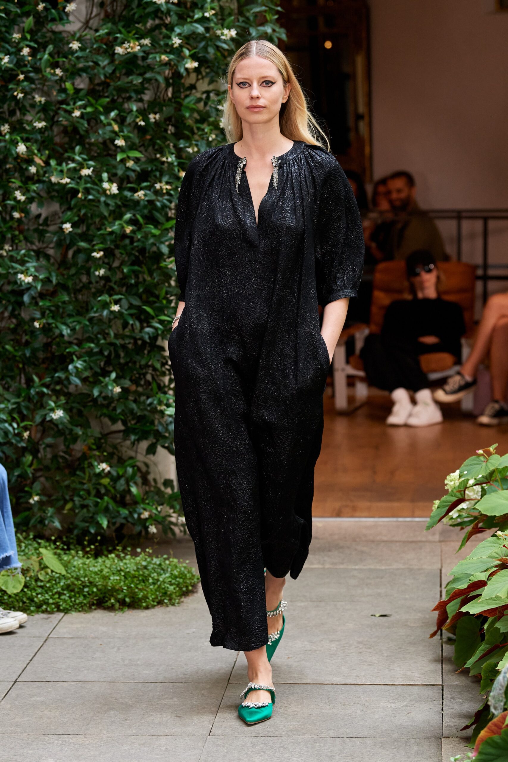Julie de Libran F/W 22 Couture Look 6