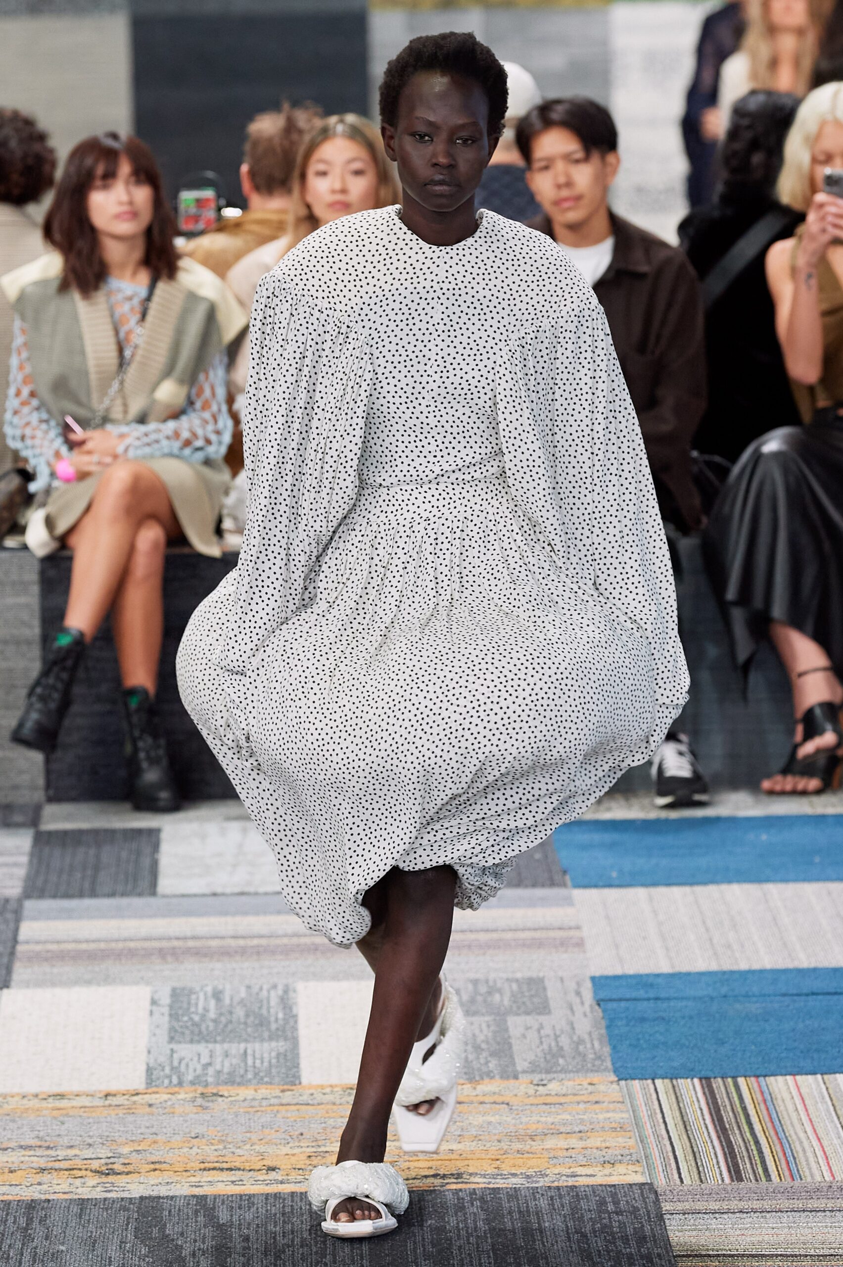 Jordan Dalah Australia Resort 22 Look 8