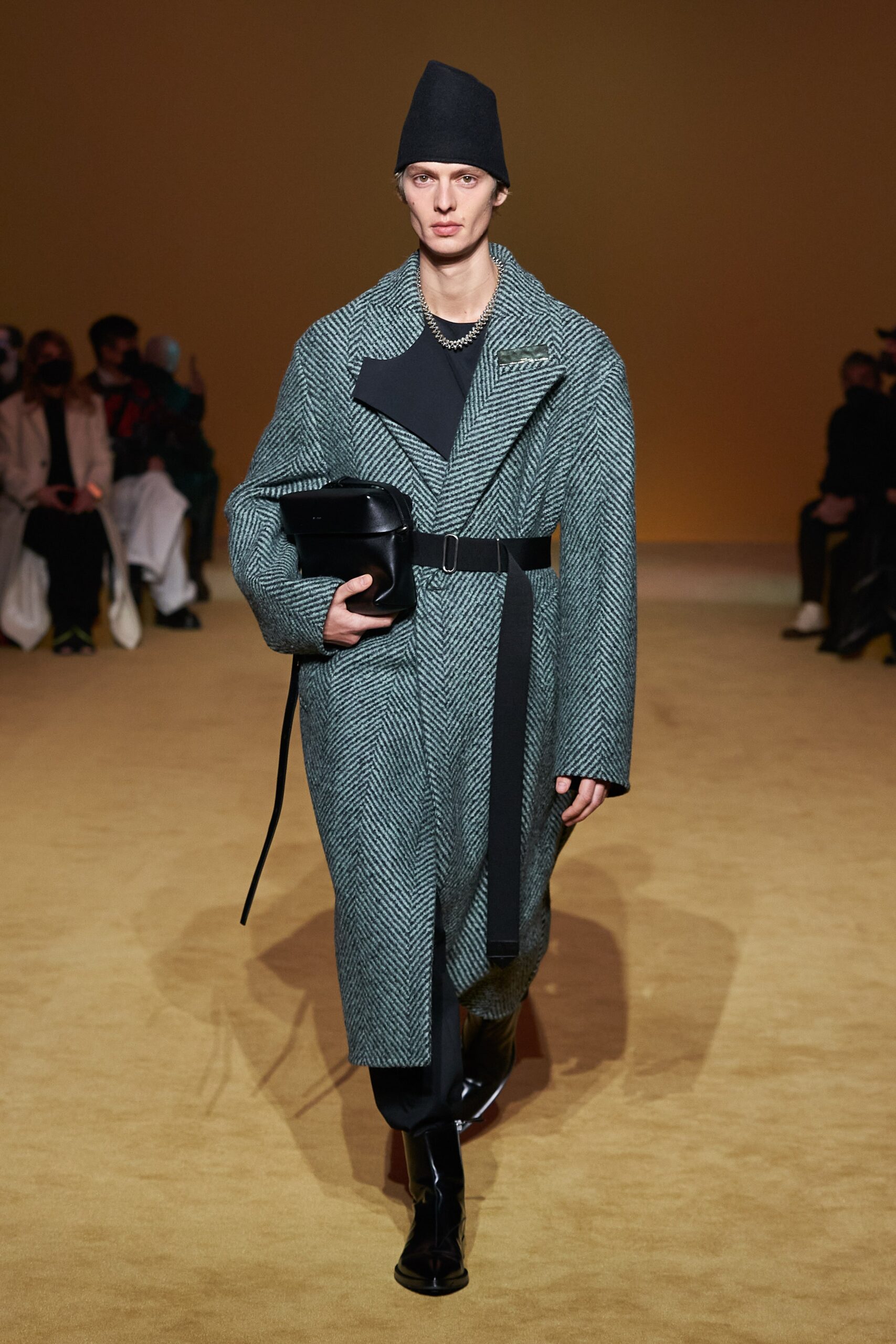 Jil Sander F/W 22 Menswear Look 9