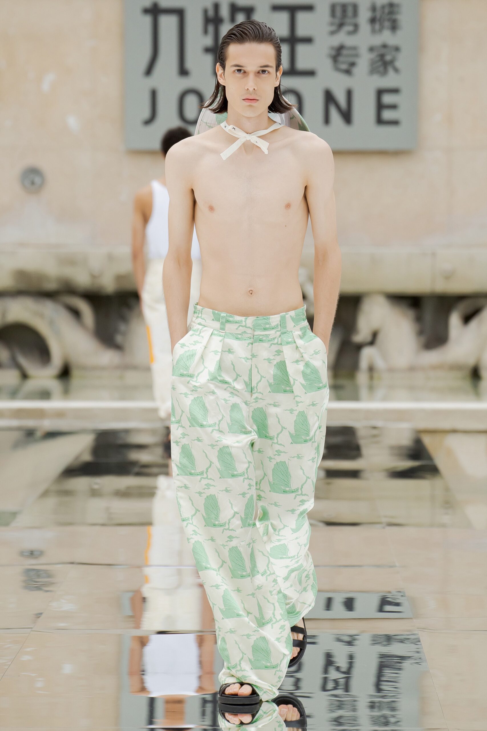 JOEONE S/S 22 Menswear Look 11