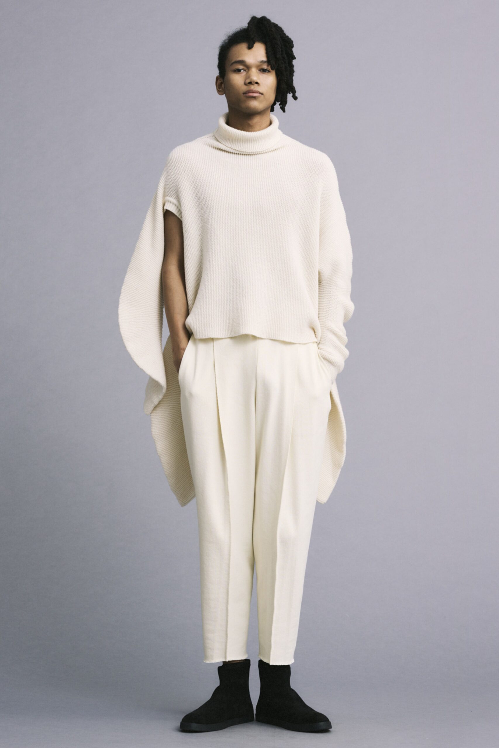 Issey Miyake F/W 22 Look 11