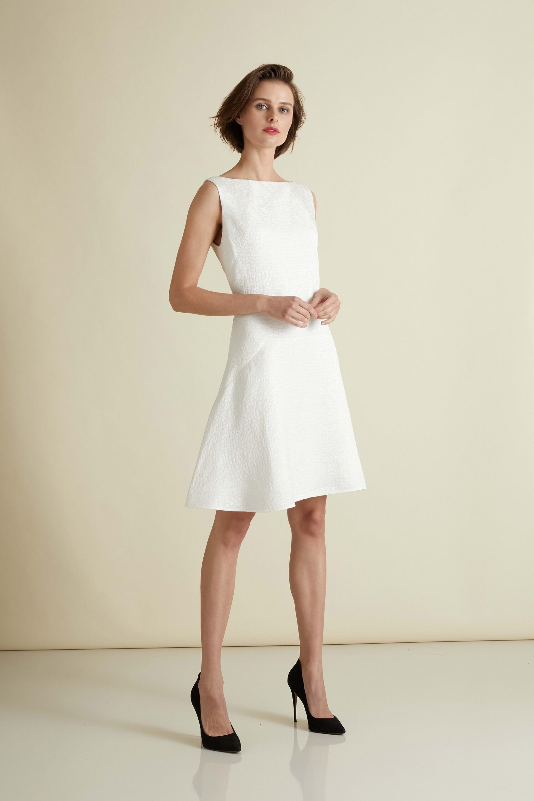 Josie Natori Resort 20 Look 11