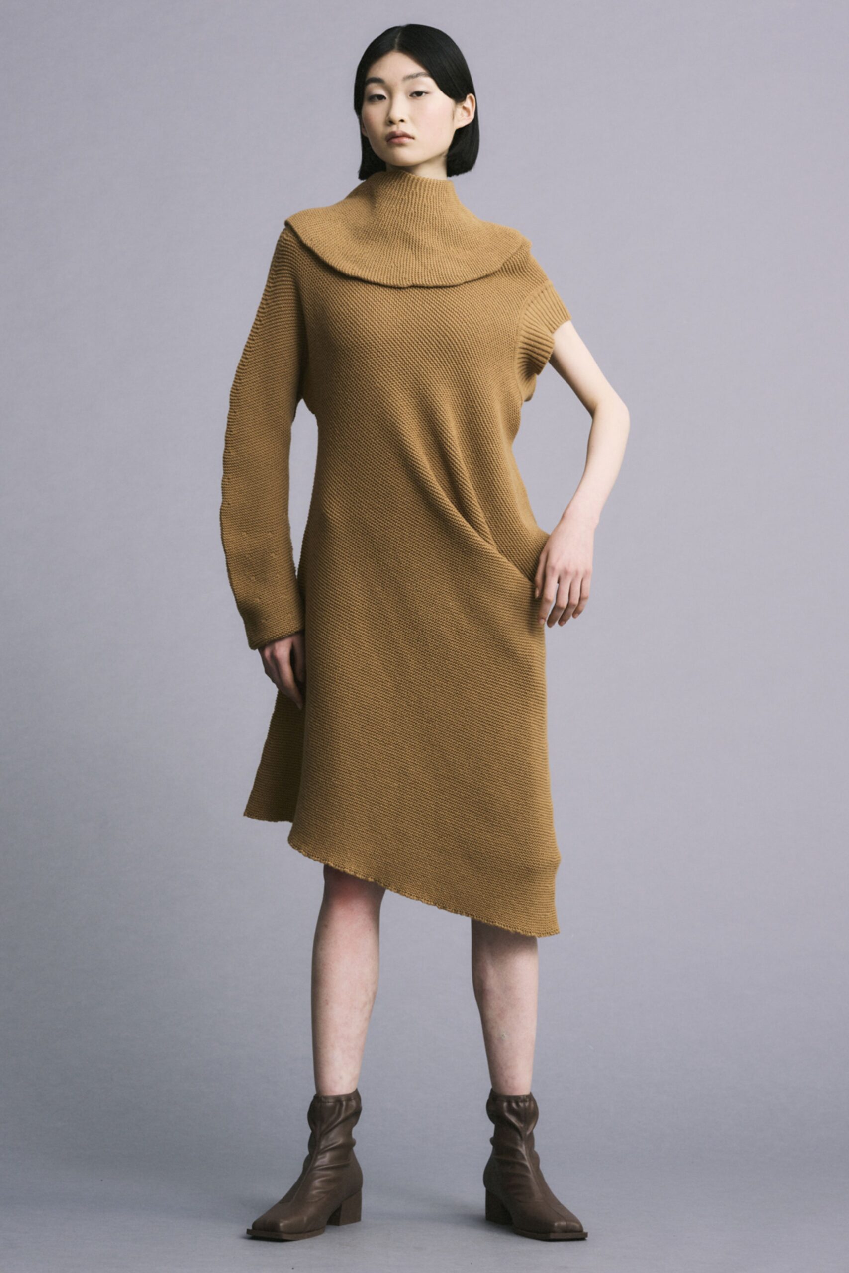 Issey Miyake F/W 22 Look 12