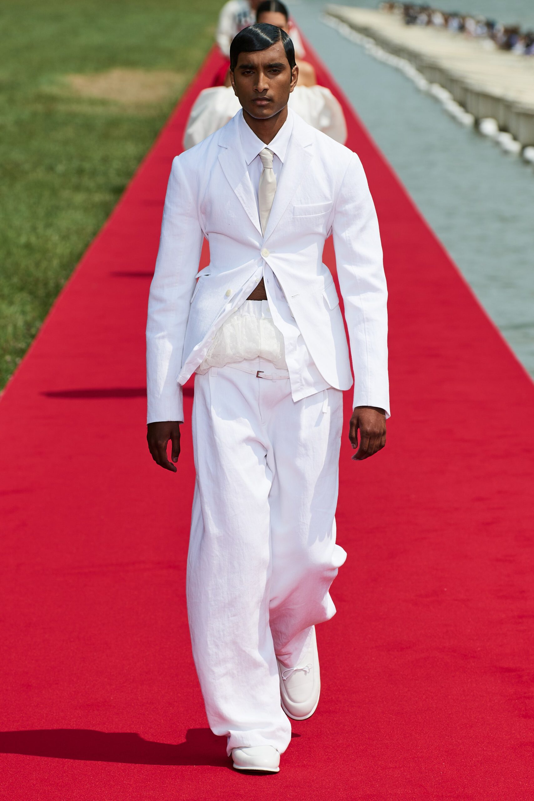 Jacquemus F/W 23 Look 12