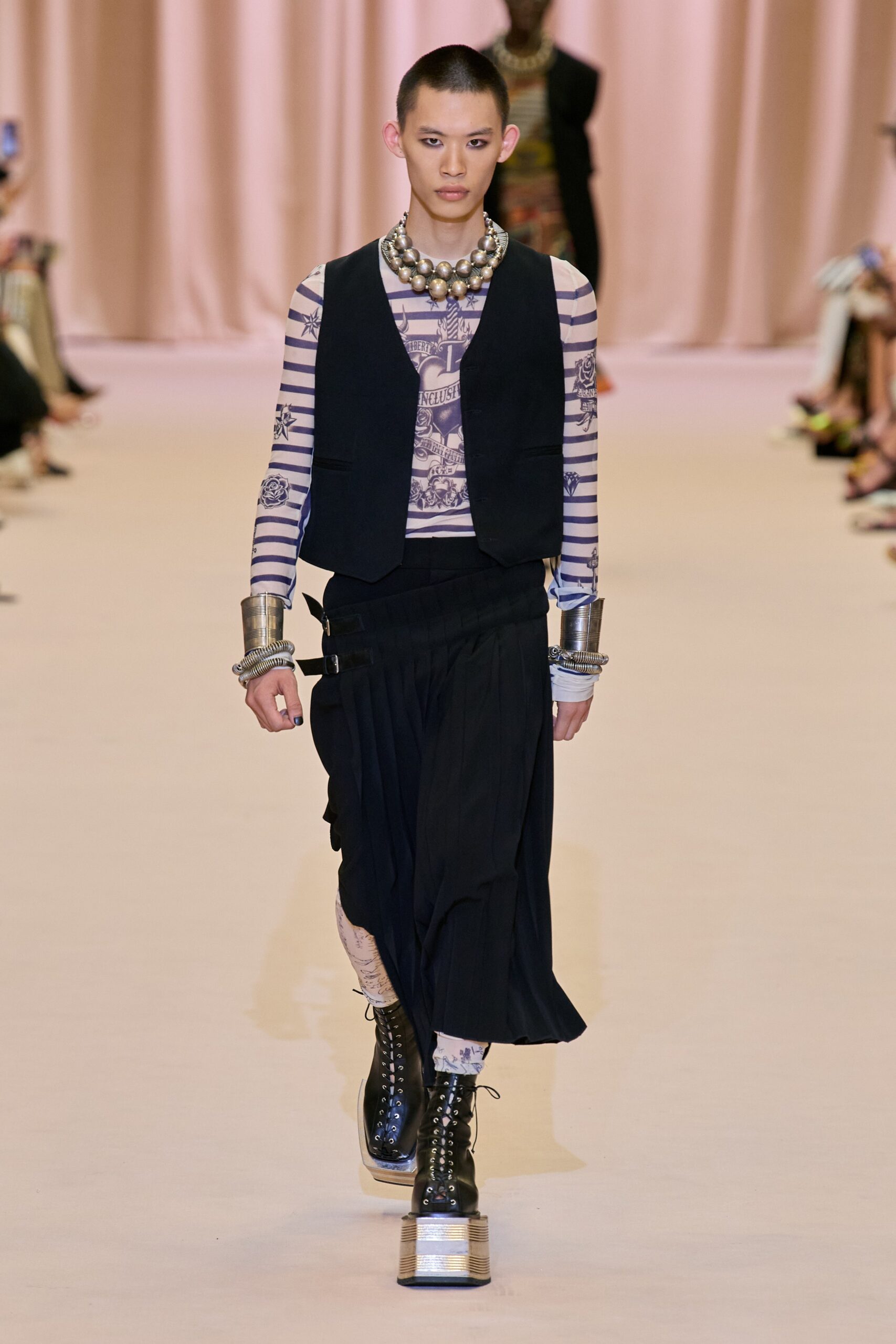 Jean Paul Gaultier F/W 22 Couture Look 12