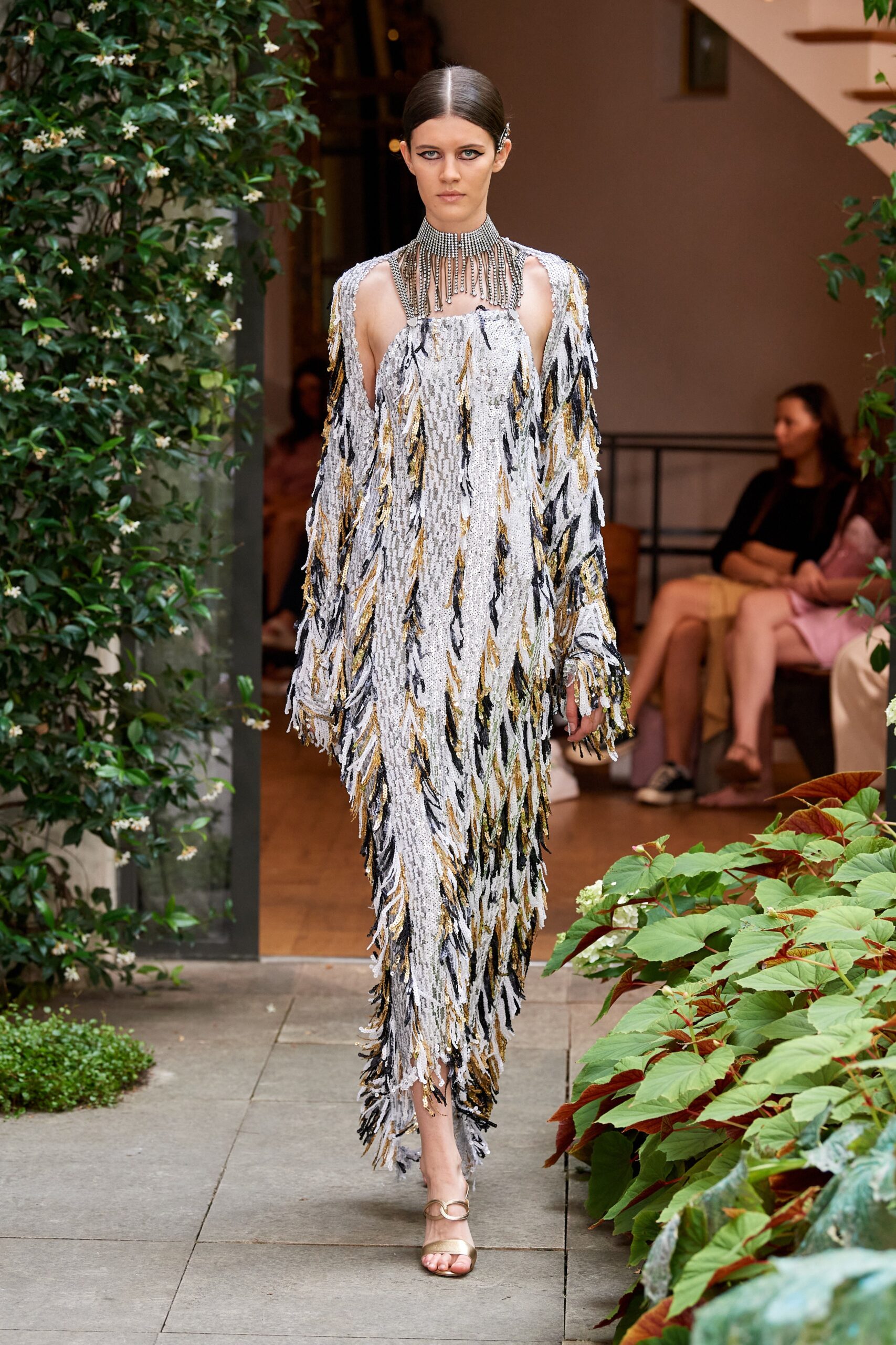 Julie de Libran F/W 22 Couture Look 12