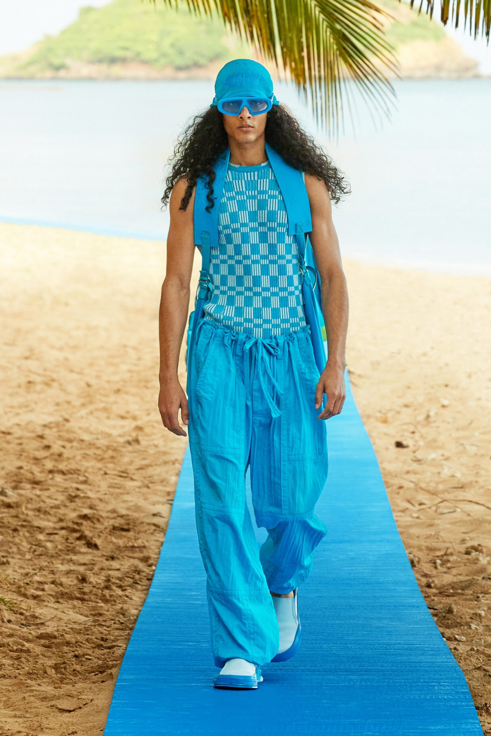 Jacquemus S/S 22 Look 13
