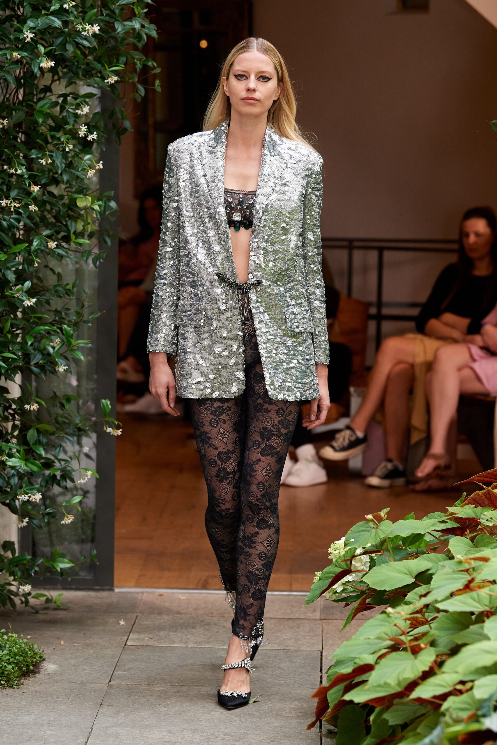 Julie de Libran F/W 22 Couture Look 14