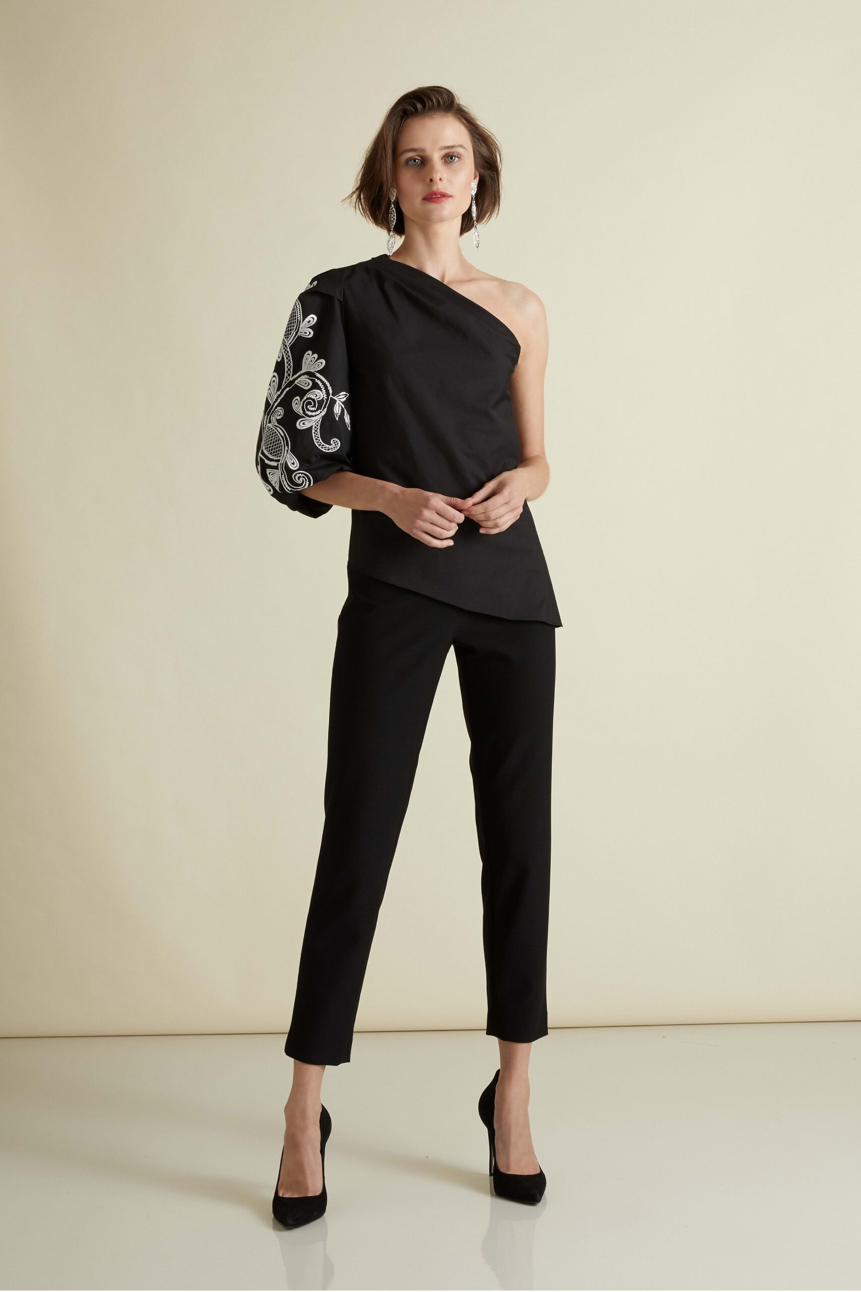 Josie Natori Resort 20 Look 14
