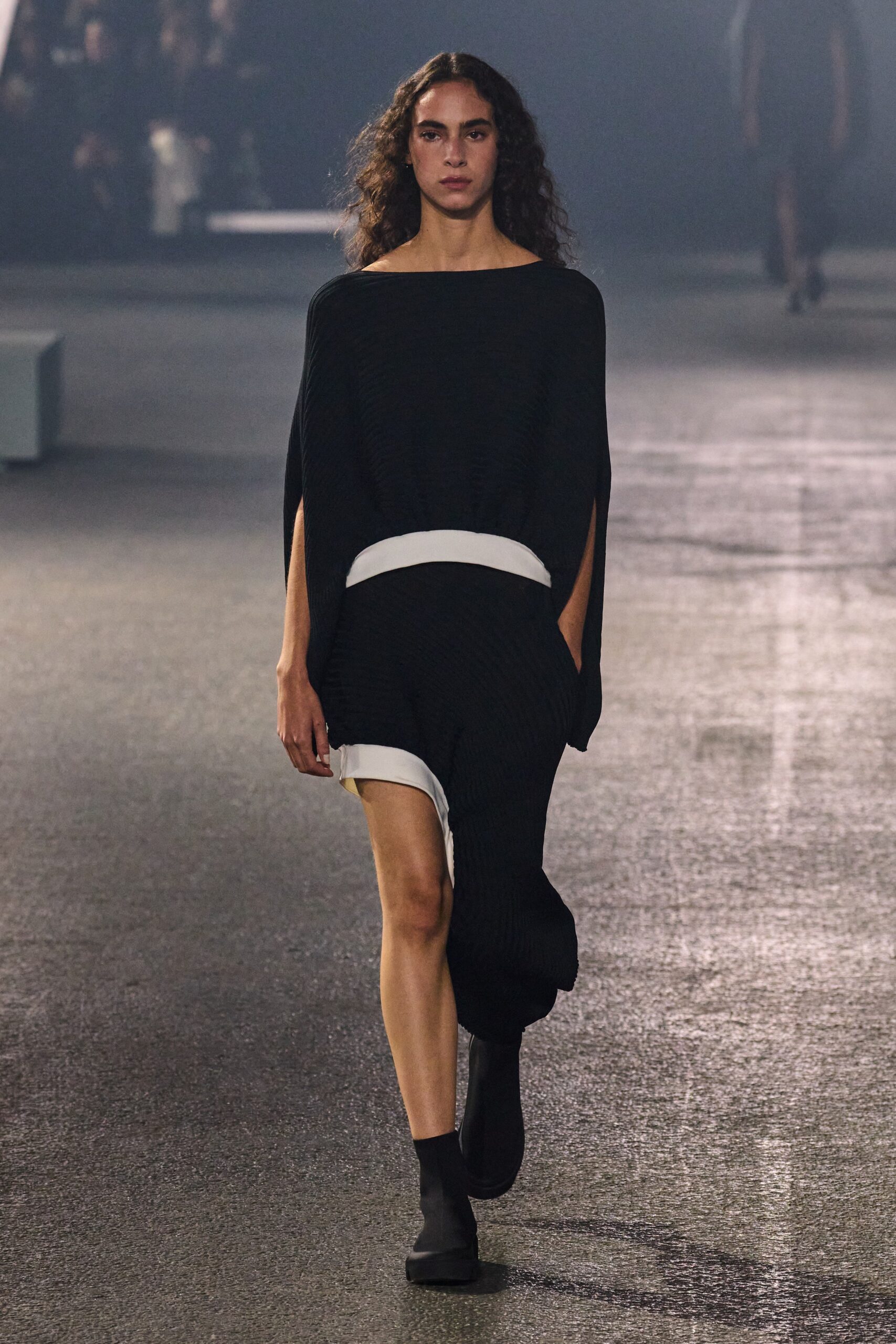 Issey Miyake S/S 23 Look 15