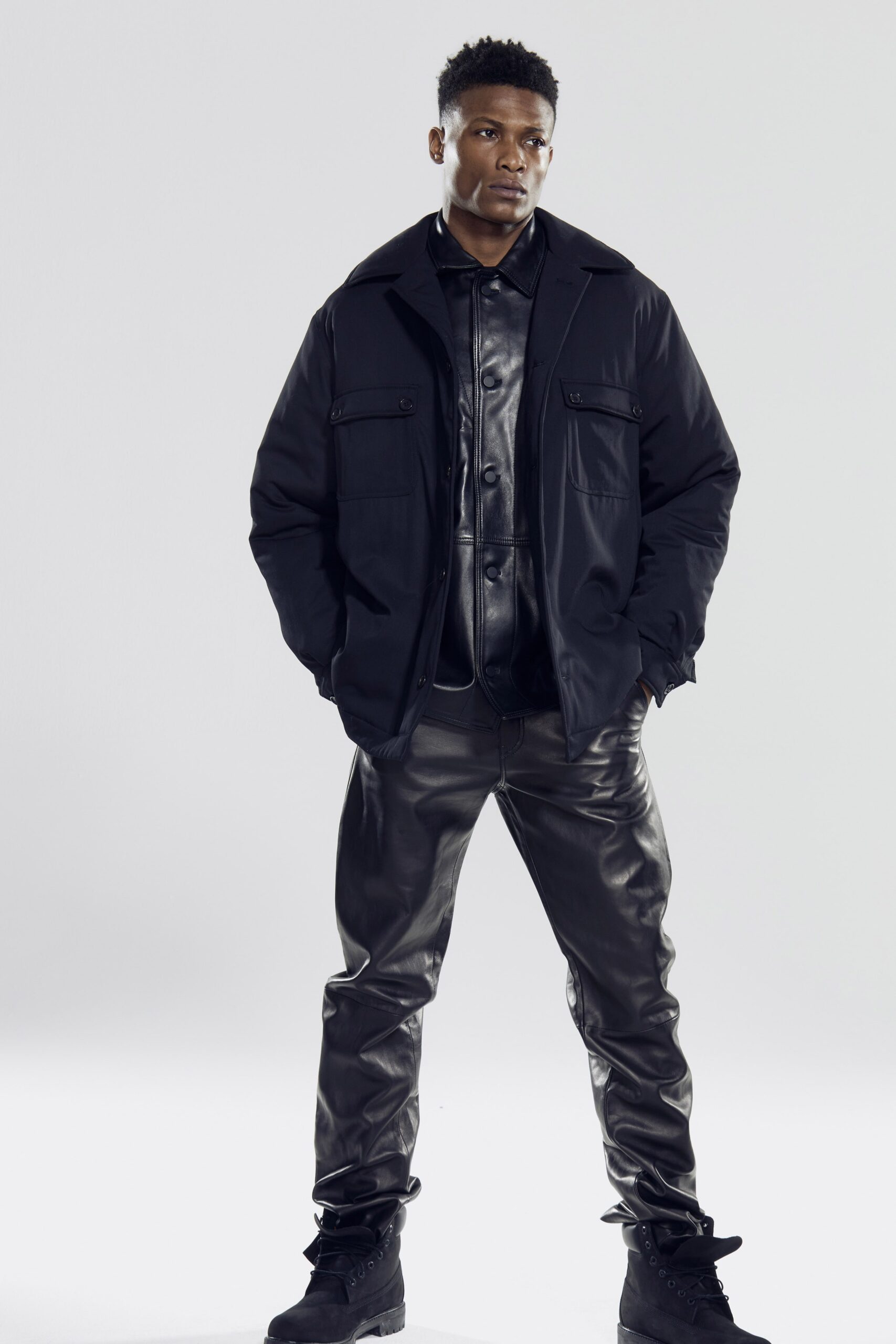 J6 F/W 23 Look 15