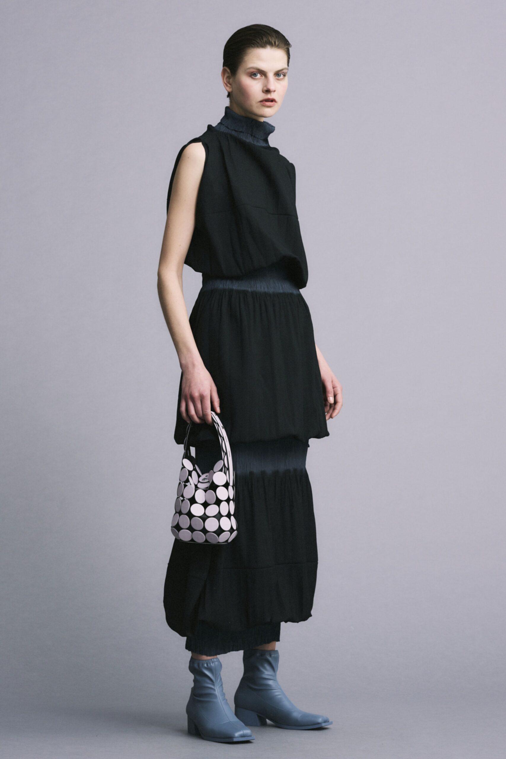 Issey Miyake F/W 22 Look 16