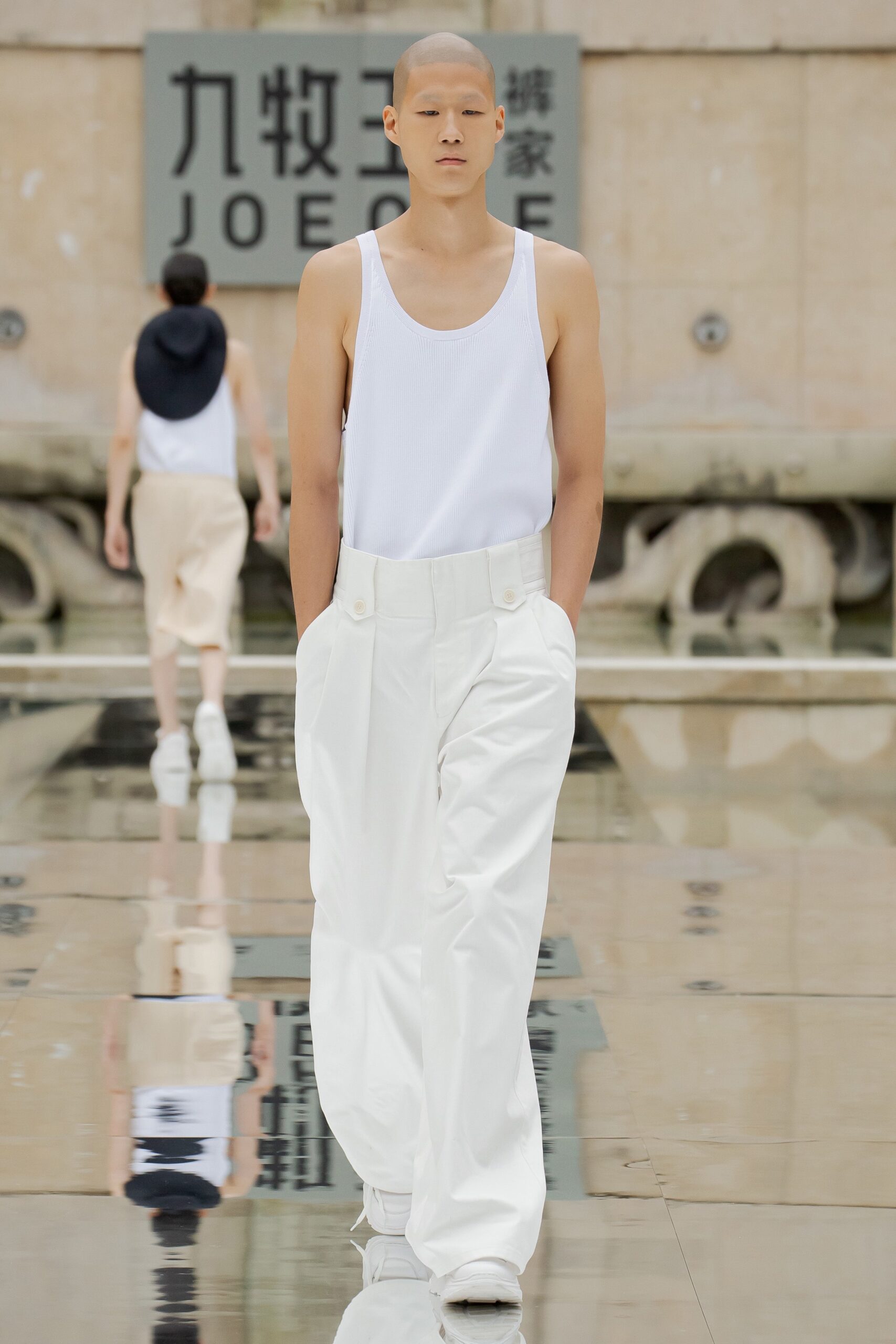 JOEONE S/S 22 Menswear Look 18