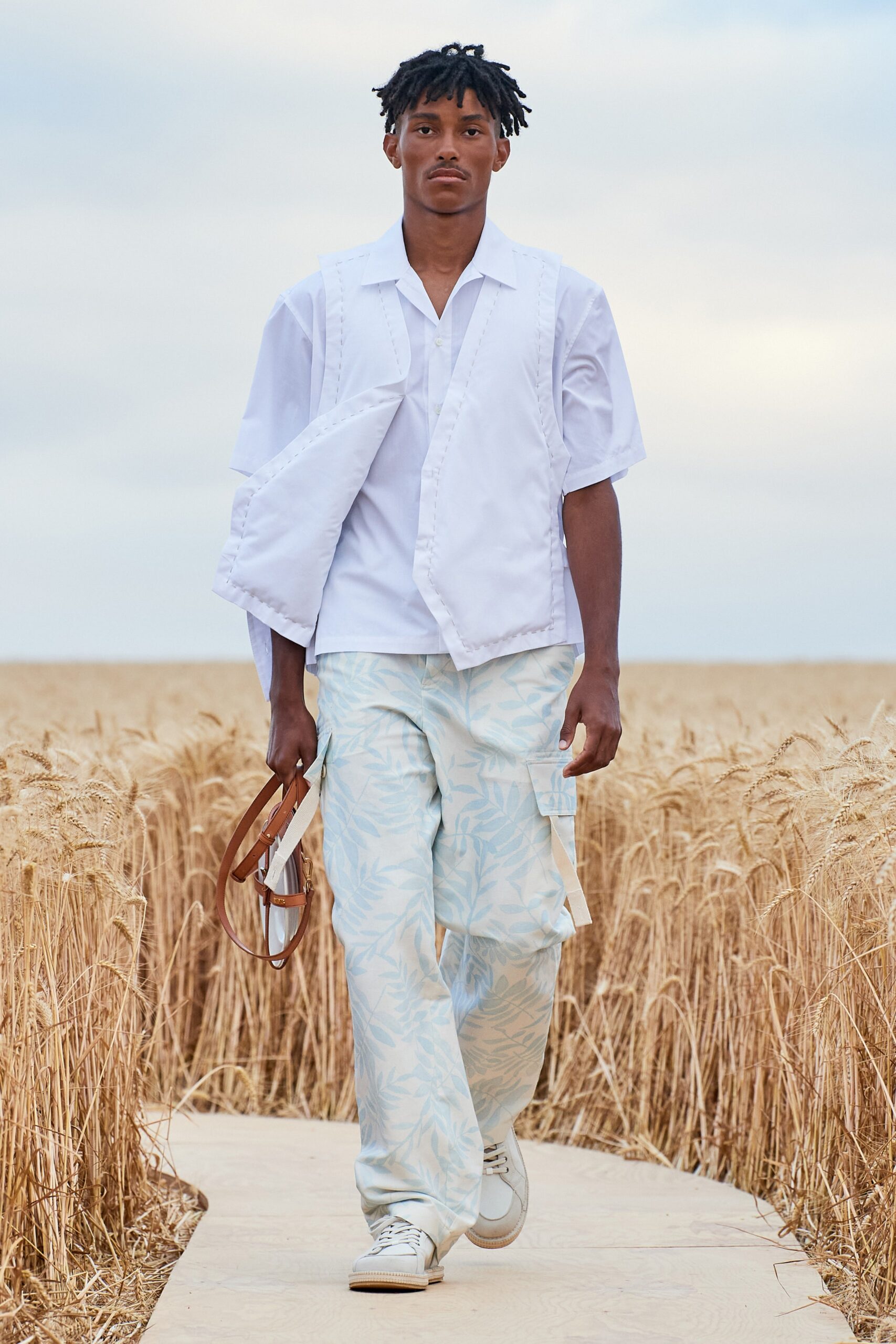 Jacquemus S/S 21 Menswear Look 19