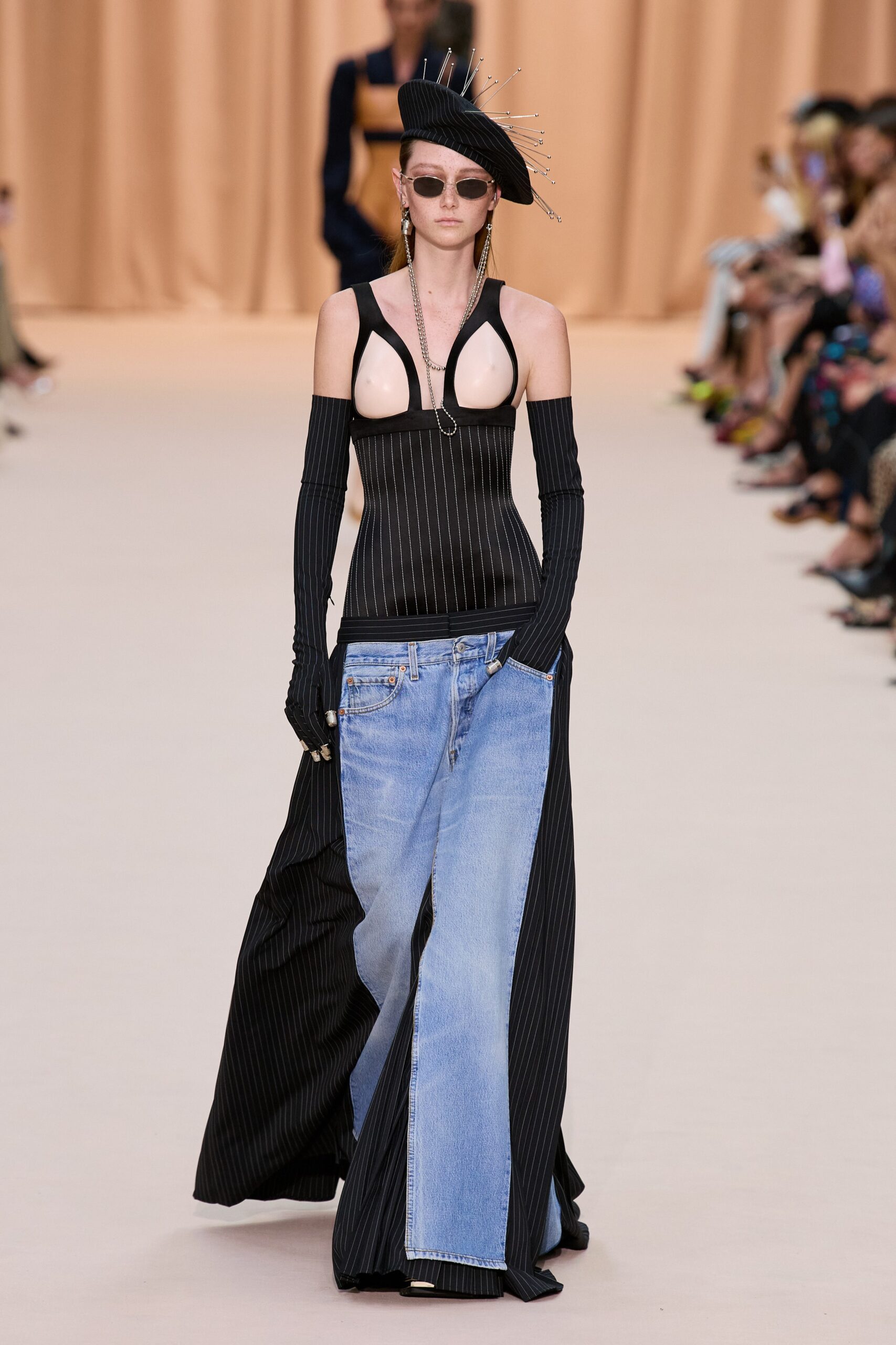 Jean Paul Gaultier F/W 22 Couture Look 19