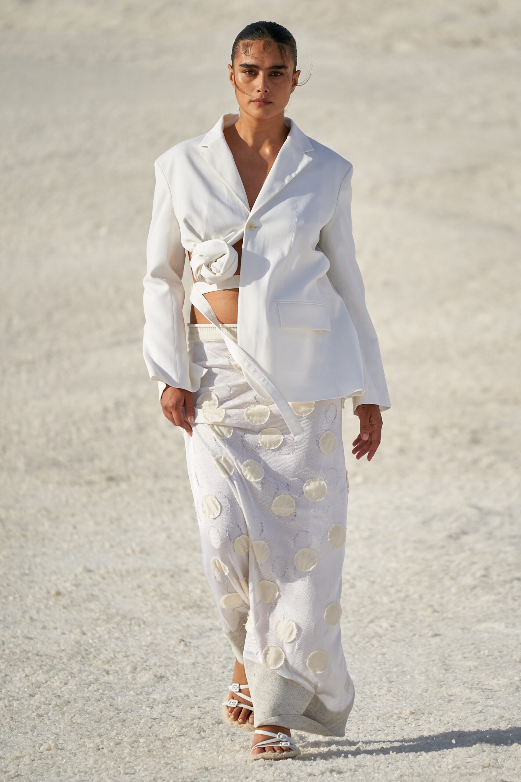 Jacquemus F/W 22 Look 19