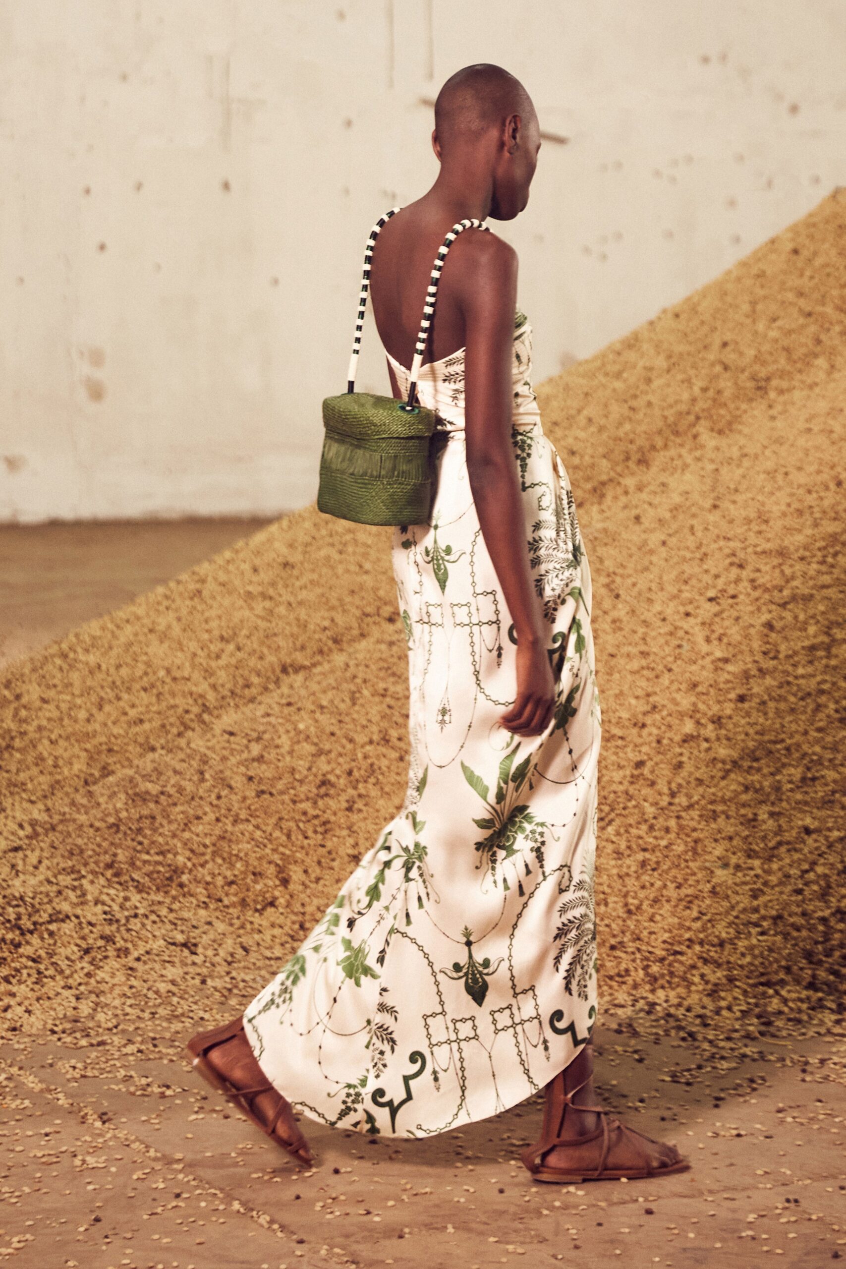 Johanna Ortiz F/W 22 Look 21