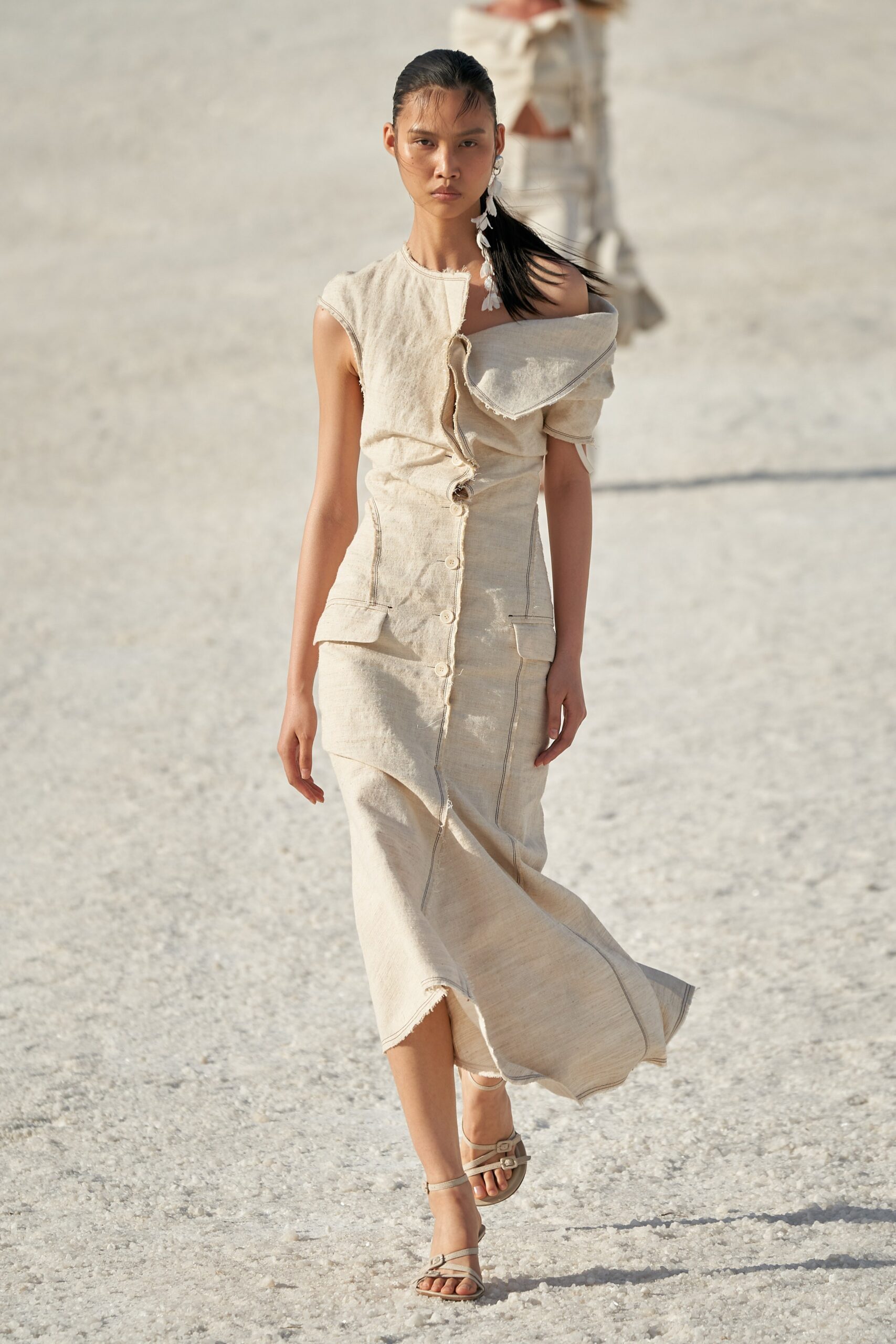 Jacquemus F/W 22 Look 20