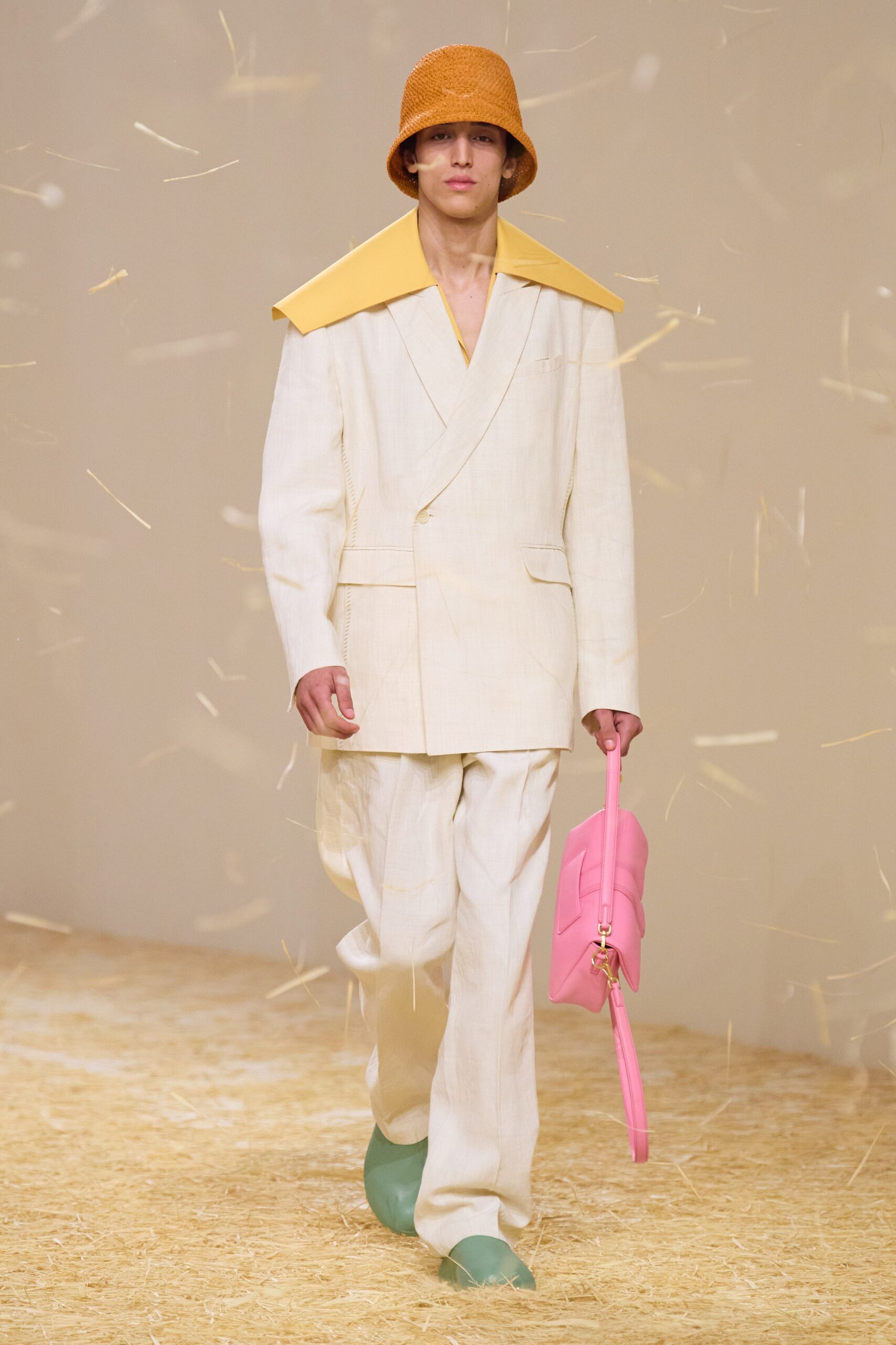 Jacquemus S/S 23 Look 21