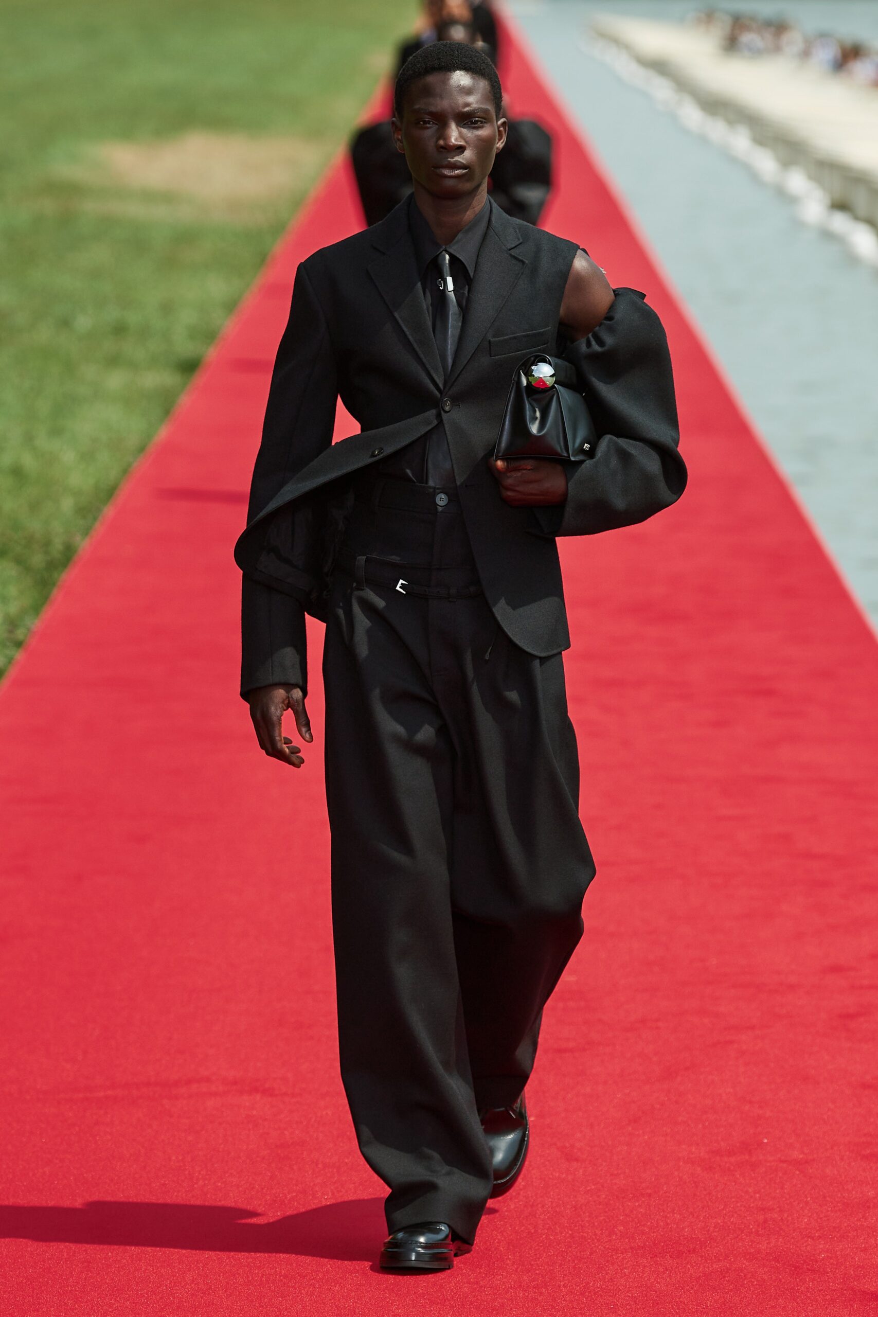 Jacquemus F/W 23 Look 22