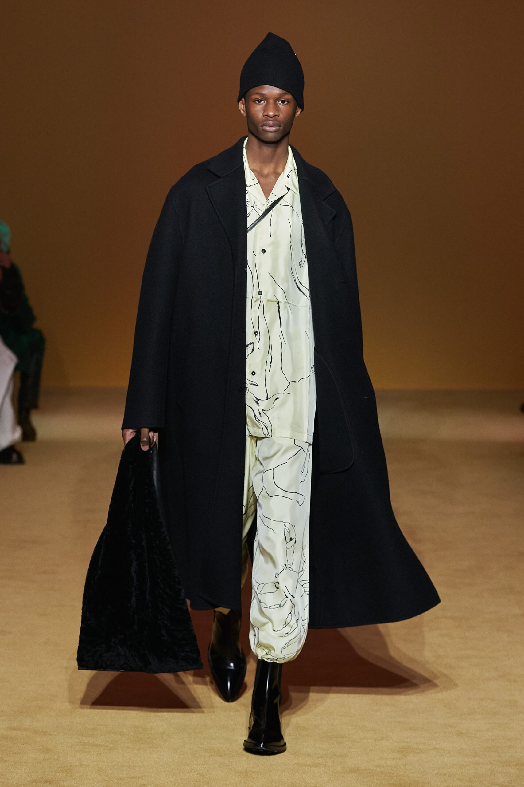 Jil Sander F/W 22 Menswear Look 23