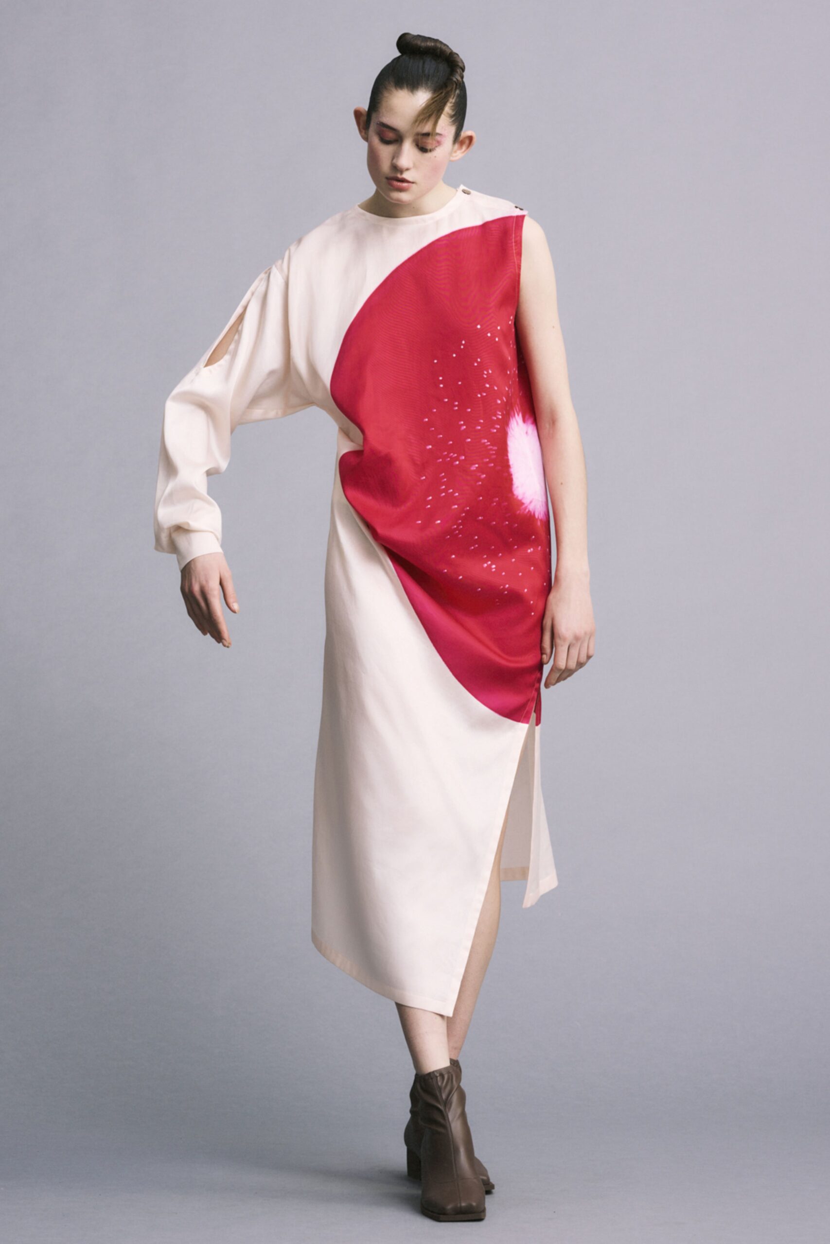 Issey Miyake F/W 22 Look 23