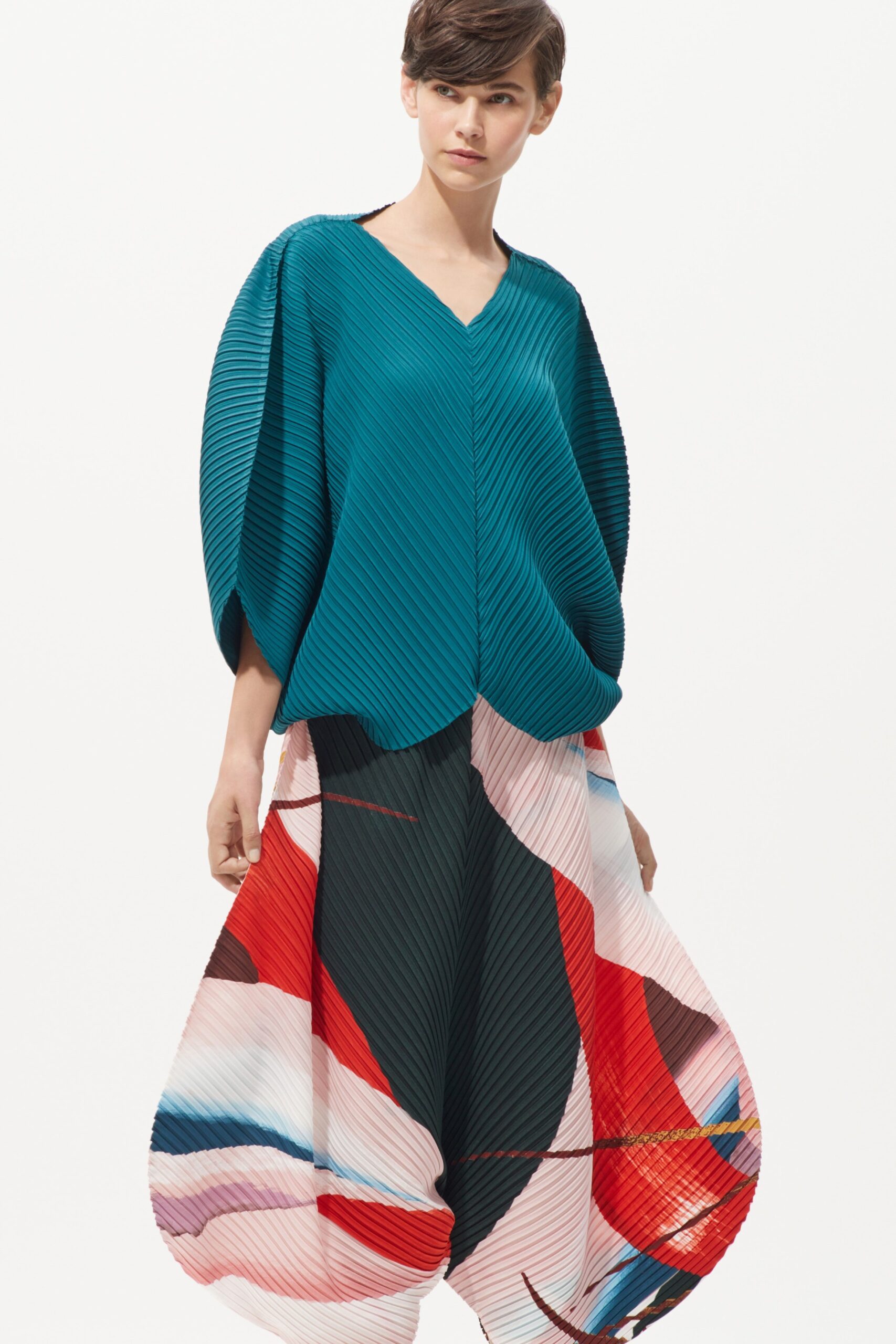 Issey Miyake Resort 19 Look 23