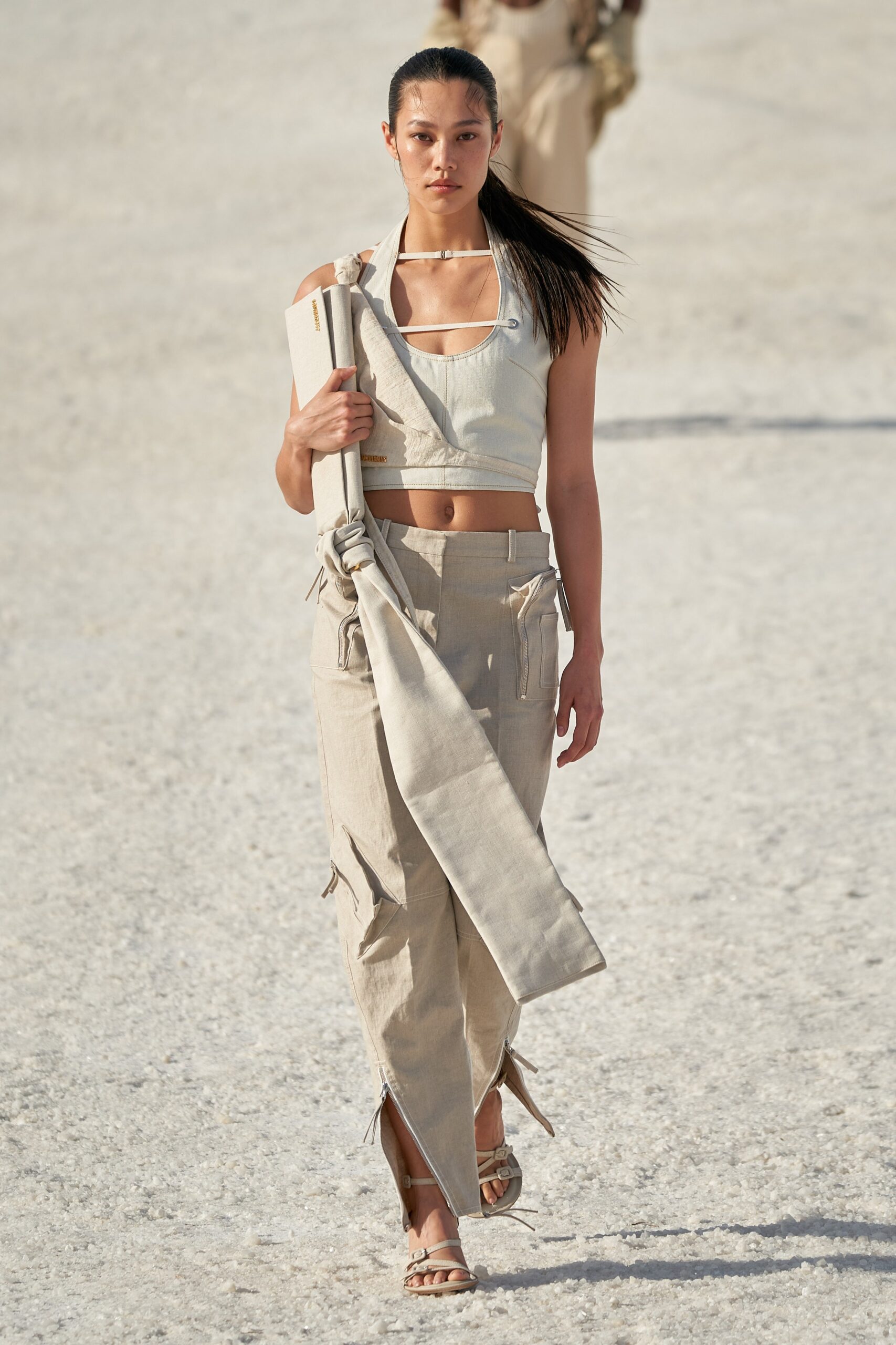 Jacquemus F/W 22 Look 22