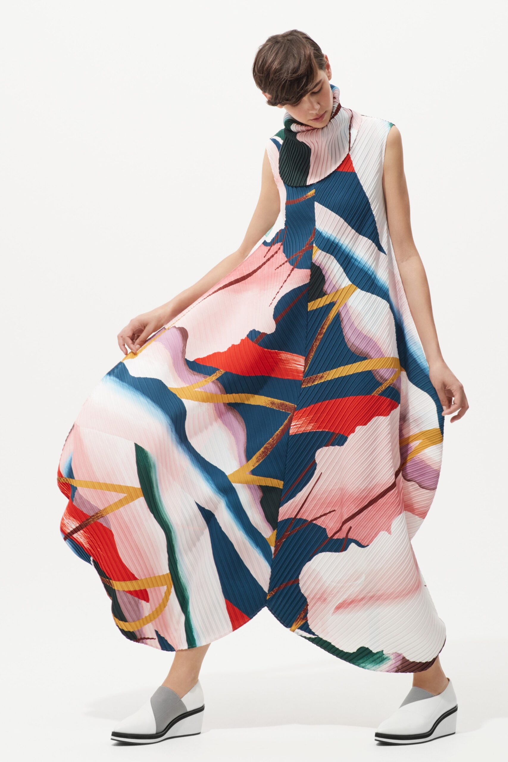 Issey Miyake Resort 19 Look 24