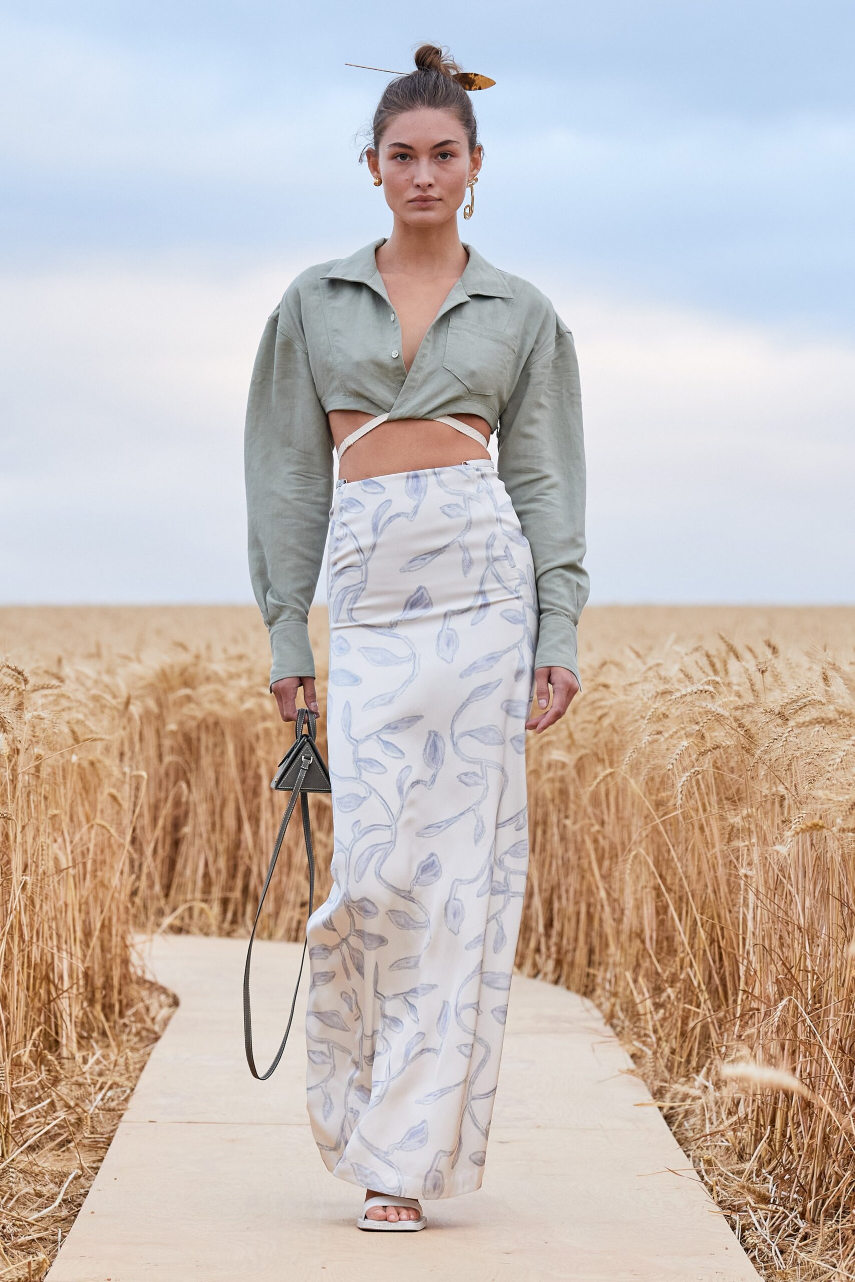 Jacquemus S/S 21 Menswear Look 25