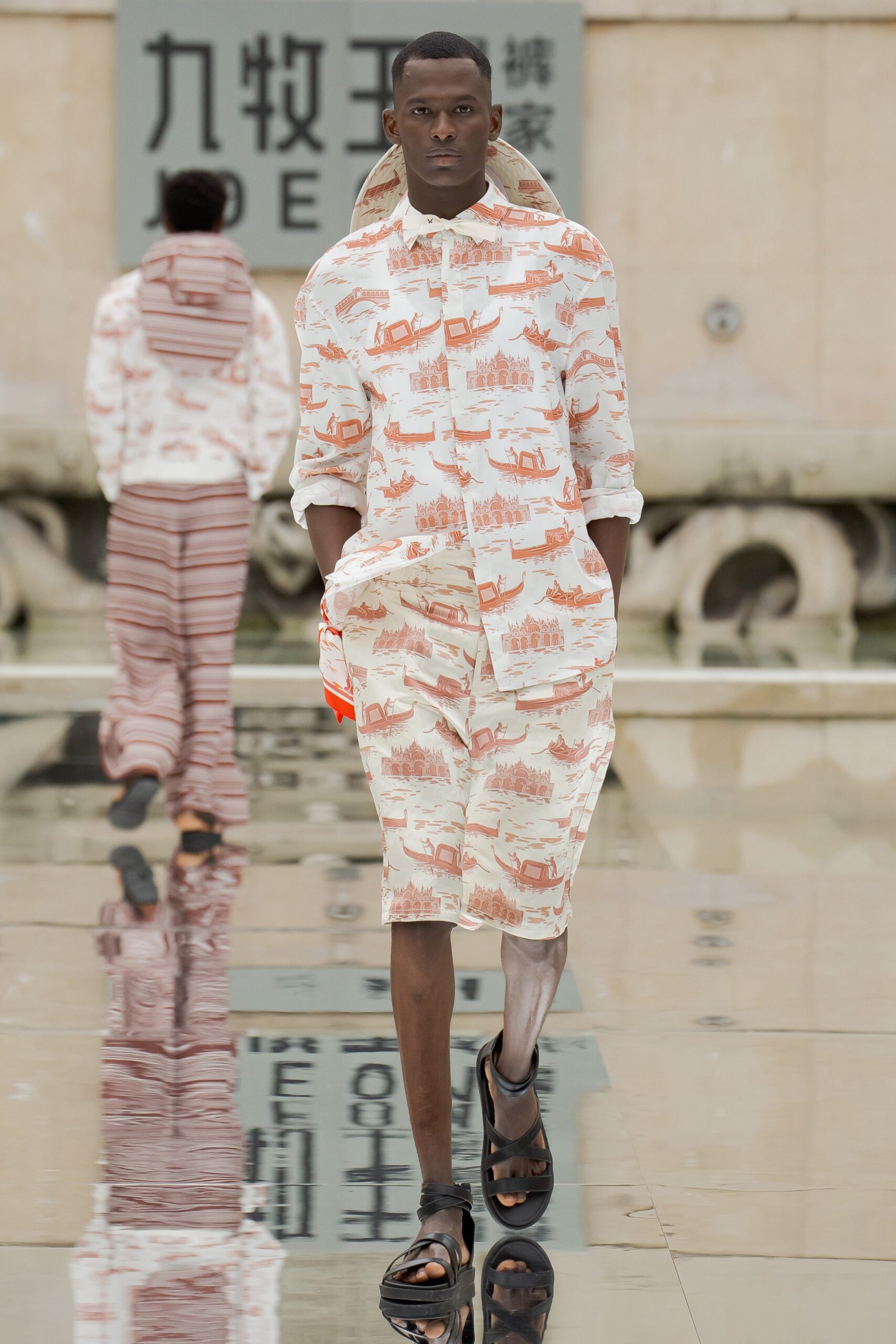JOEONE S/S 22 Menswear Look 25