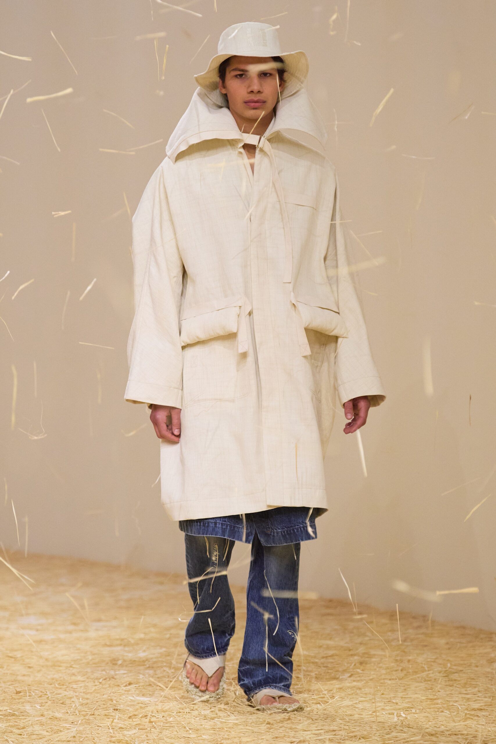 Jacquemus S/S 23 Look 26
