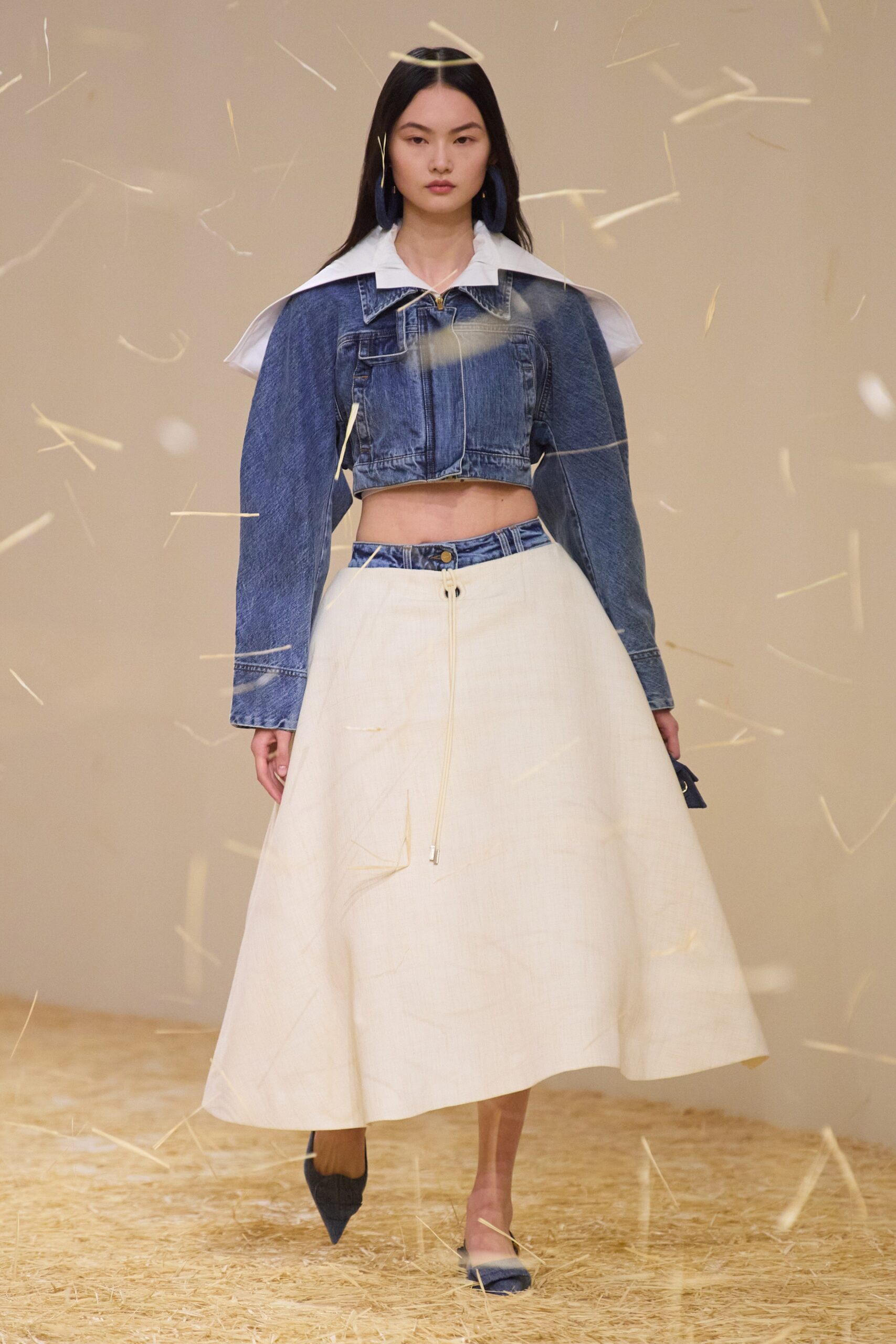 Jacquemus S/S 23 Look 27