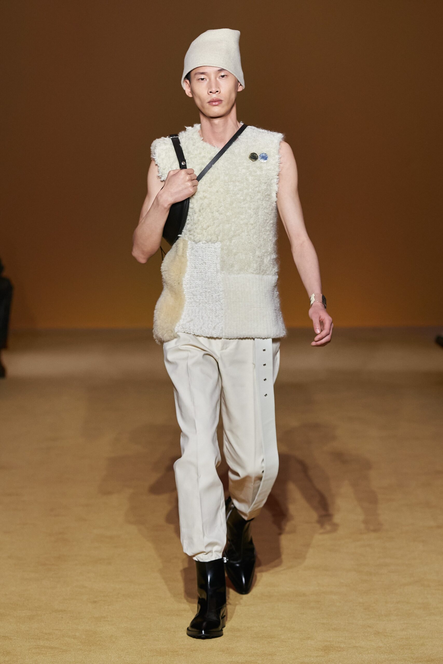 Jil Sander F/W 22 Menswear Look 28