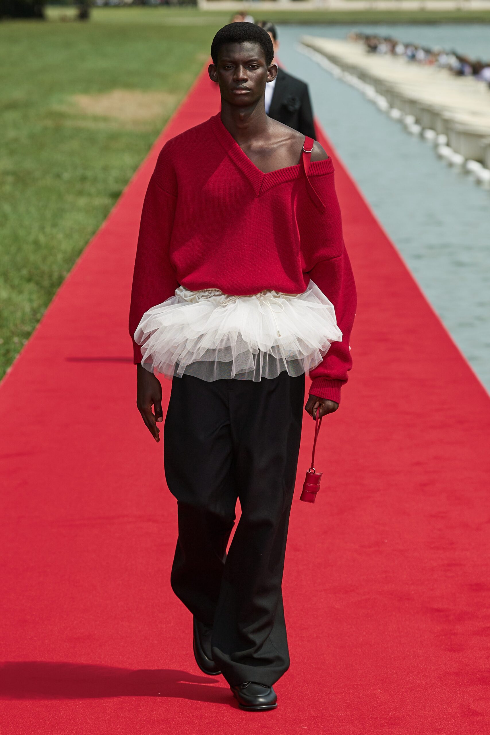 Jacquemus F/W 23 Look 28