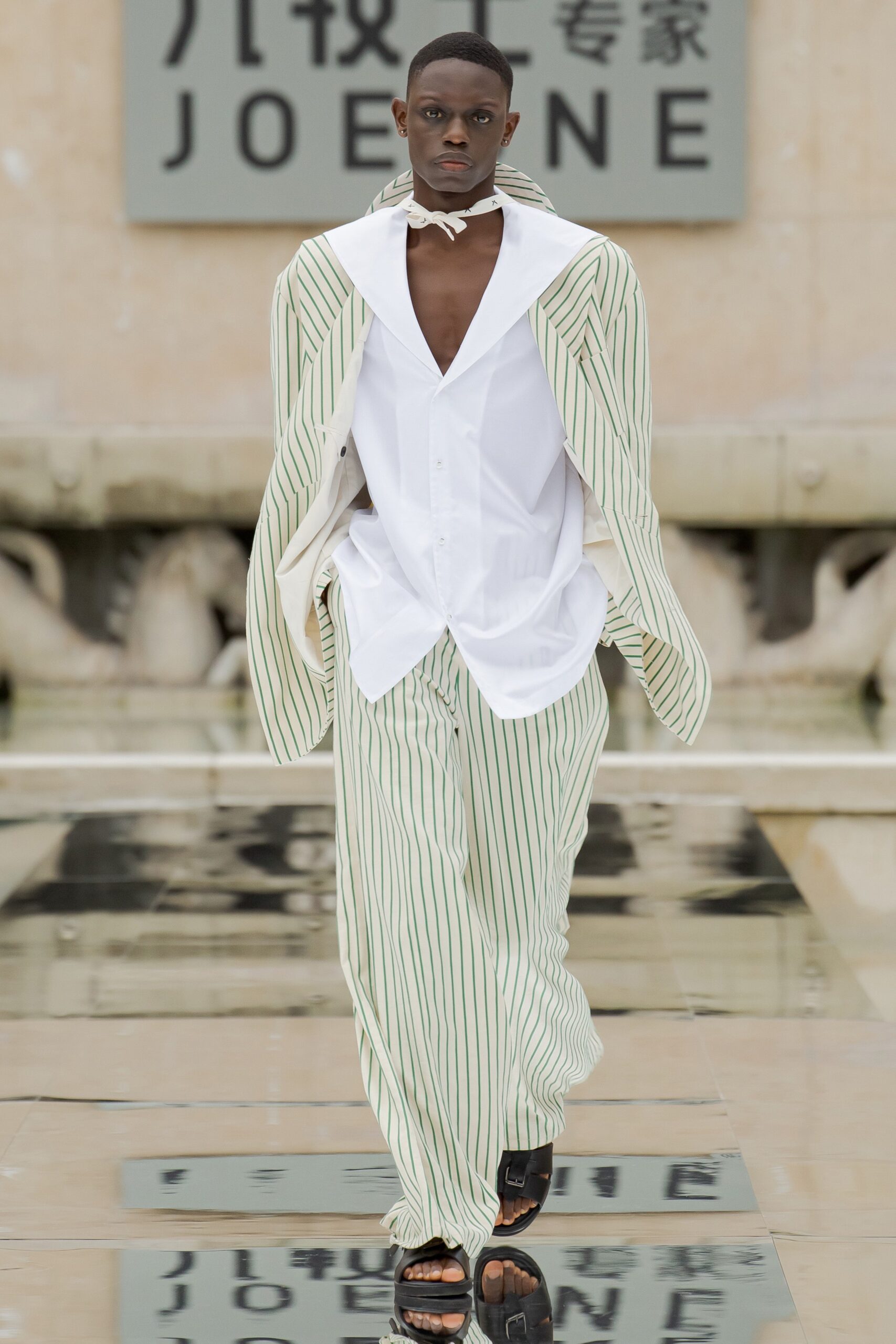 JOEONE S/S 22 Menswear Look 29