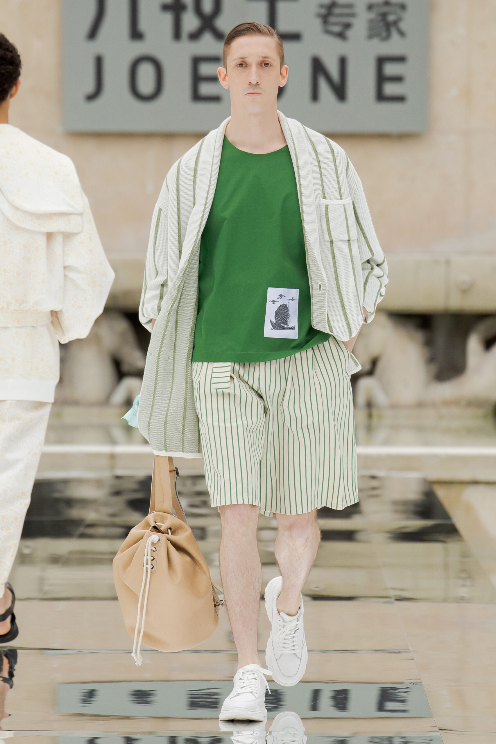 JOEONE S/S 22 Menswear Look 30