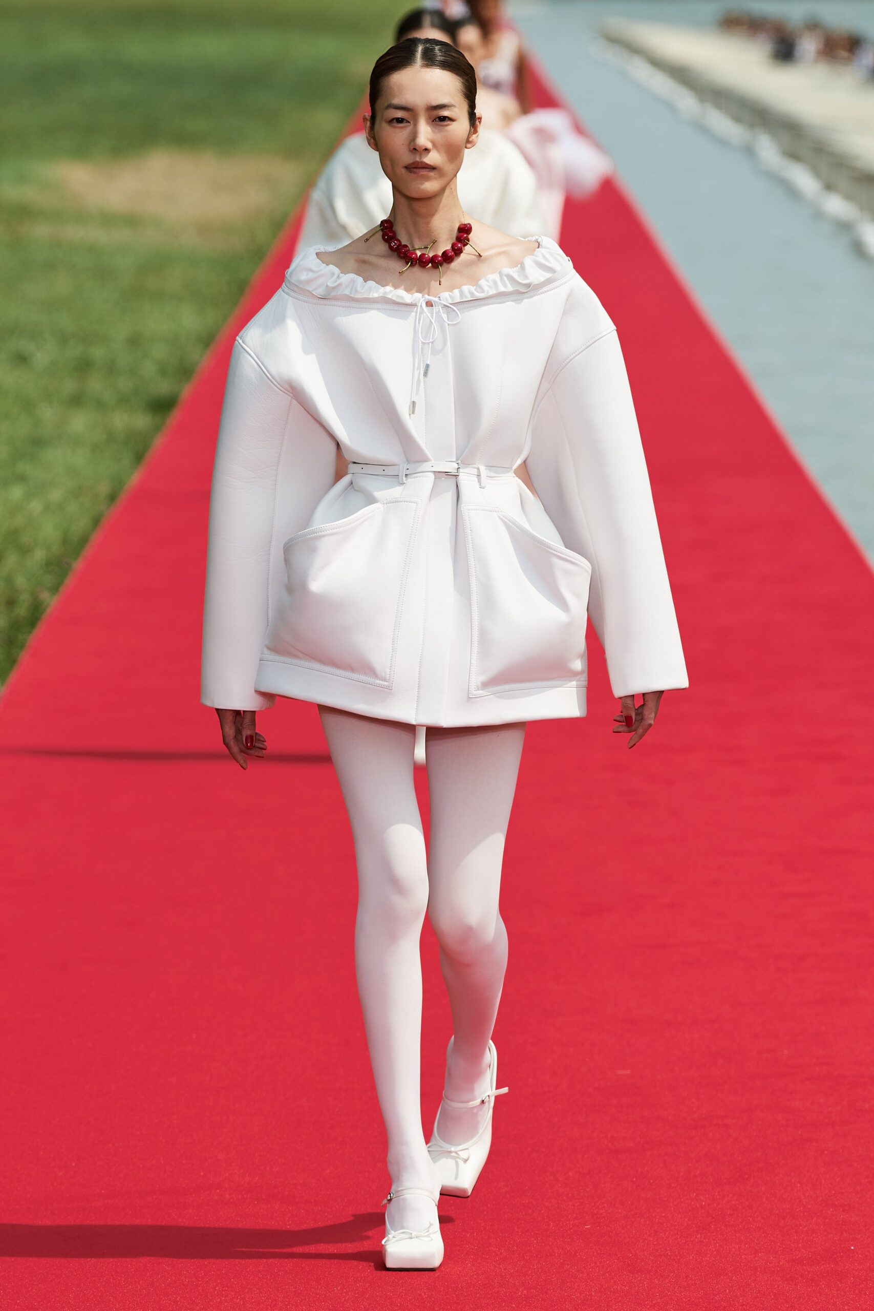 Jacquemus F/W 23 Look 31