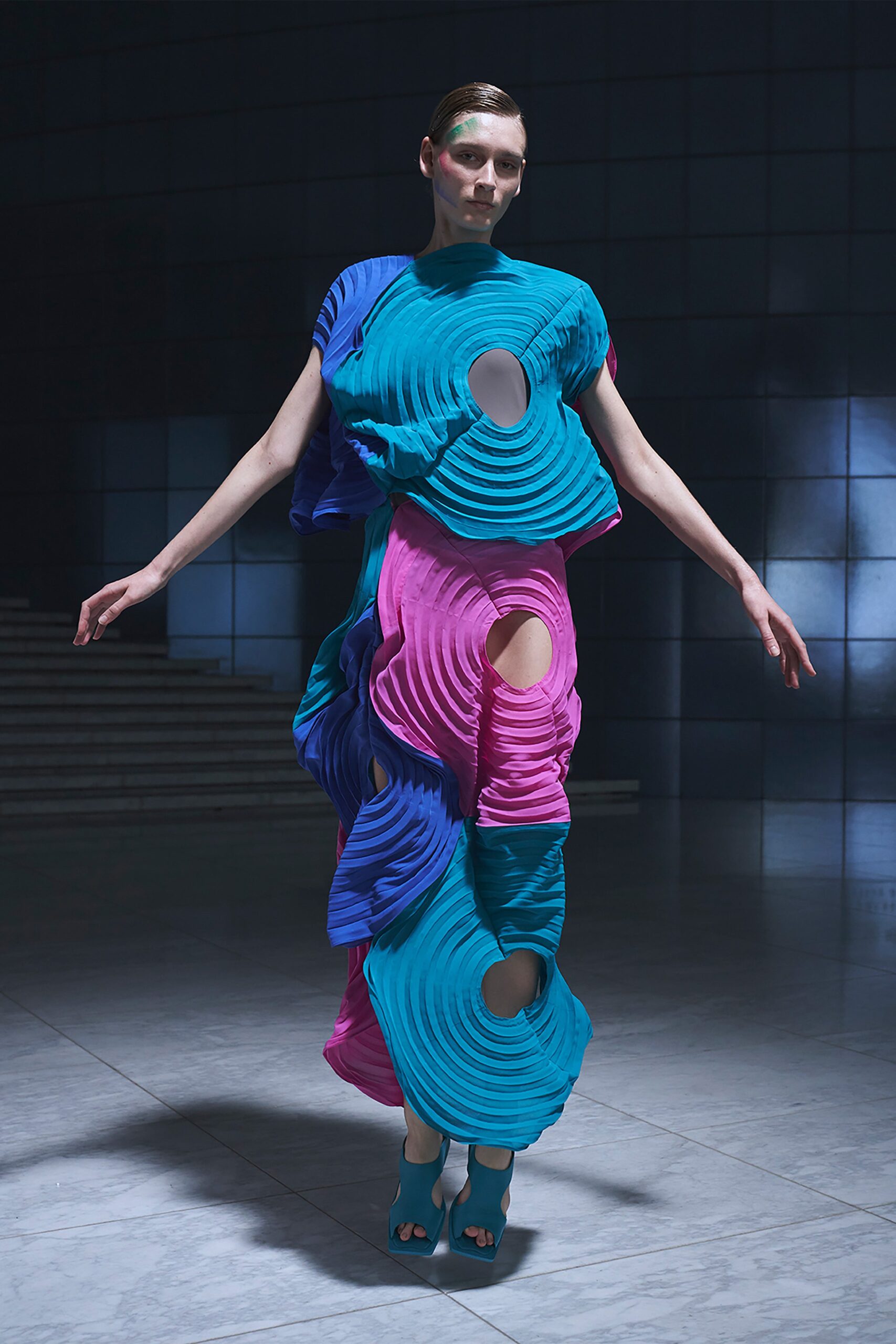 Issey Miyake S/S 22 Look 32