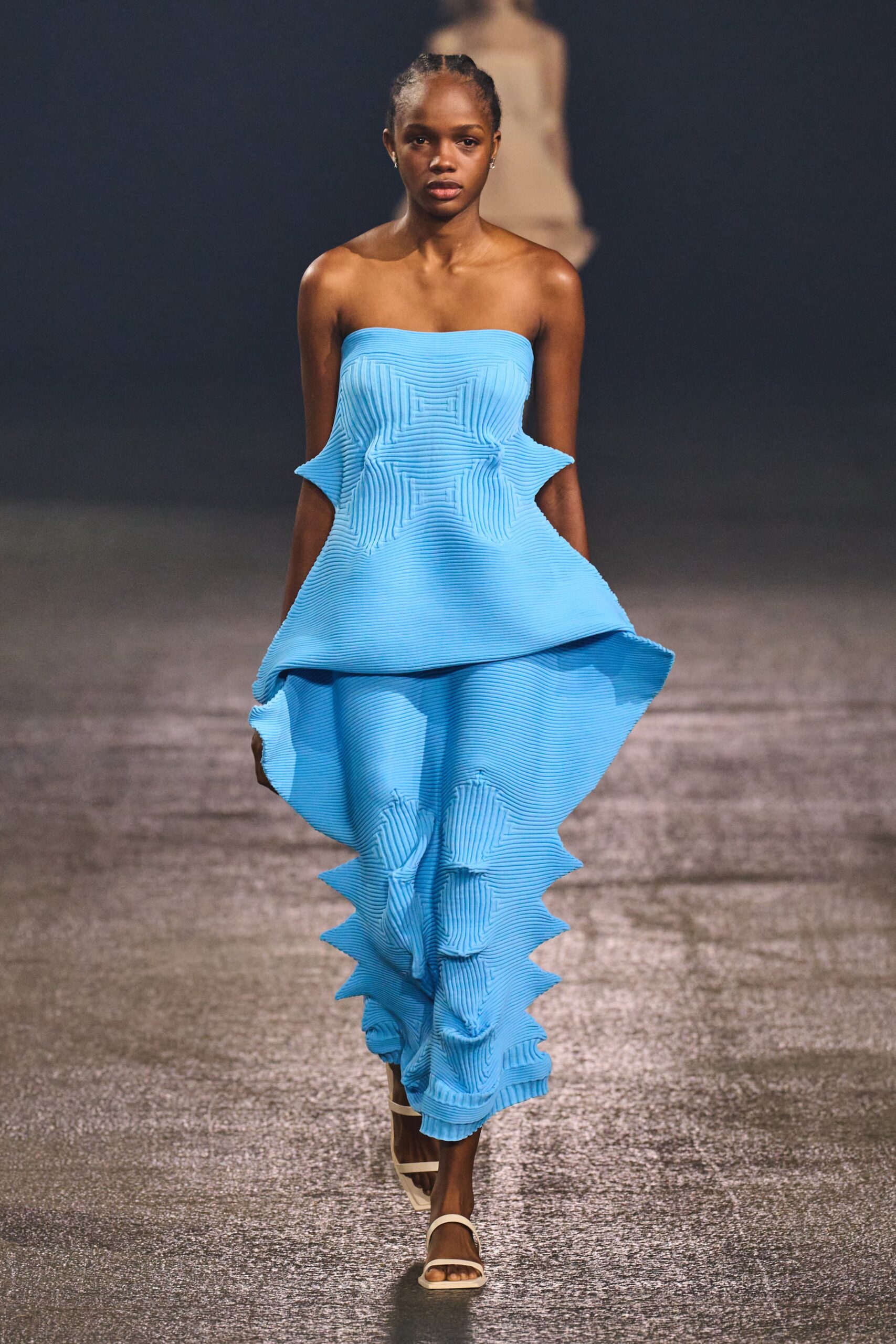 Issey Miyake S/S 23 Look 33