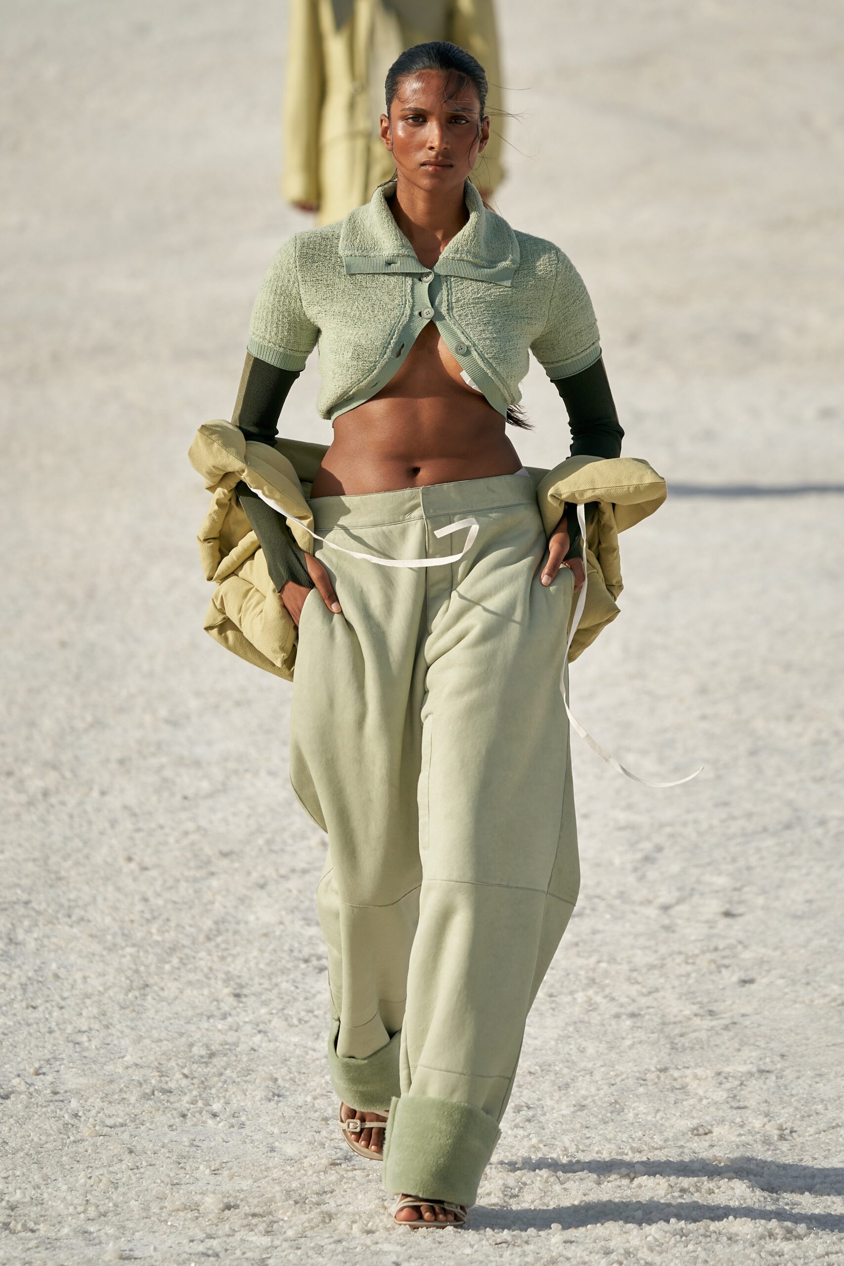 Jacquemus F/W 22 Look 31