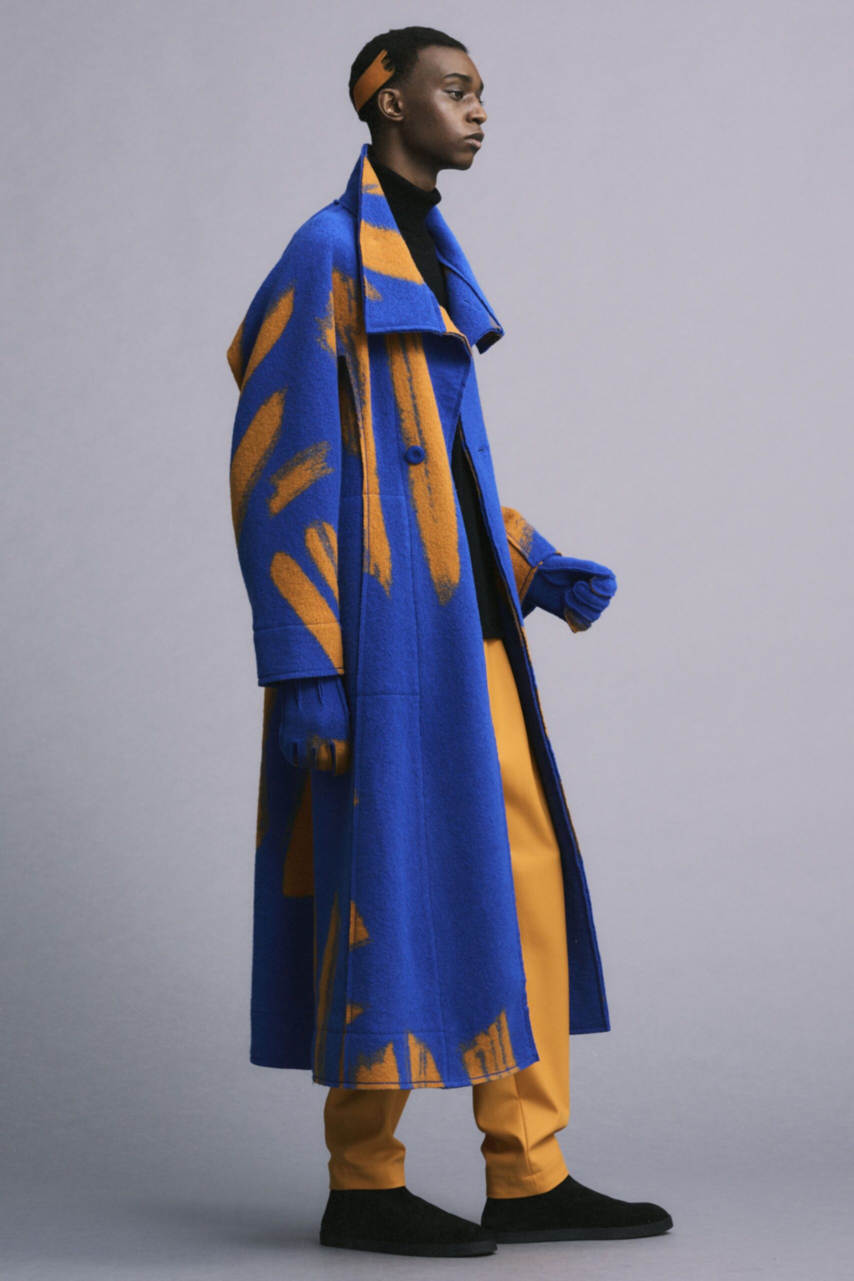 Issey Miyake F/W 22 Look 33