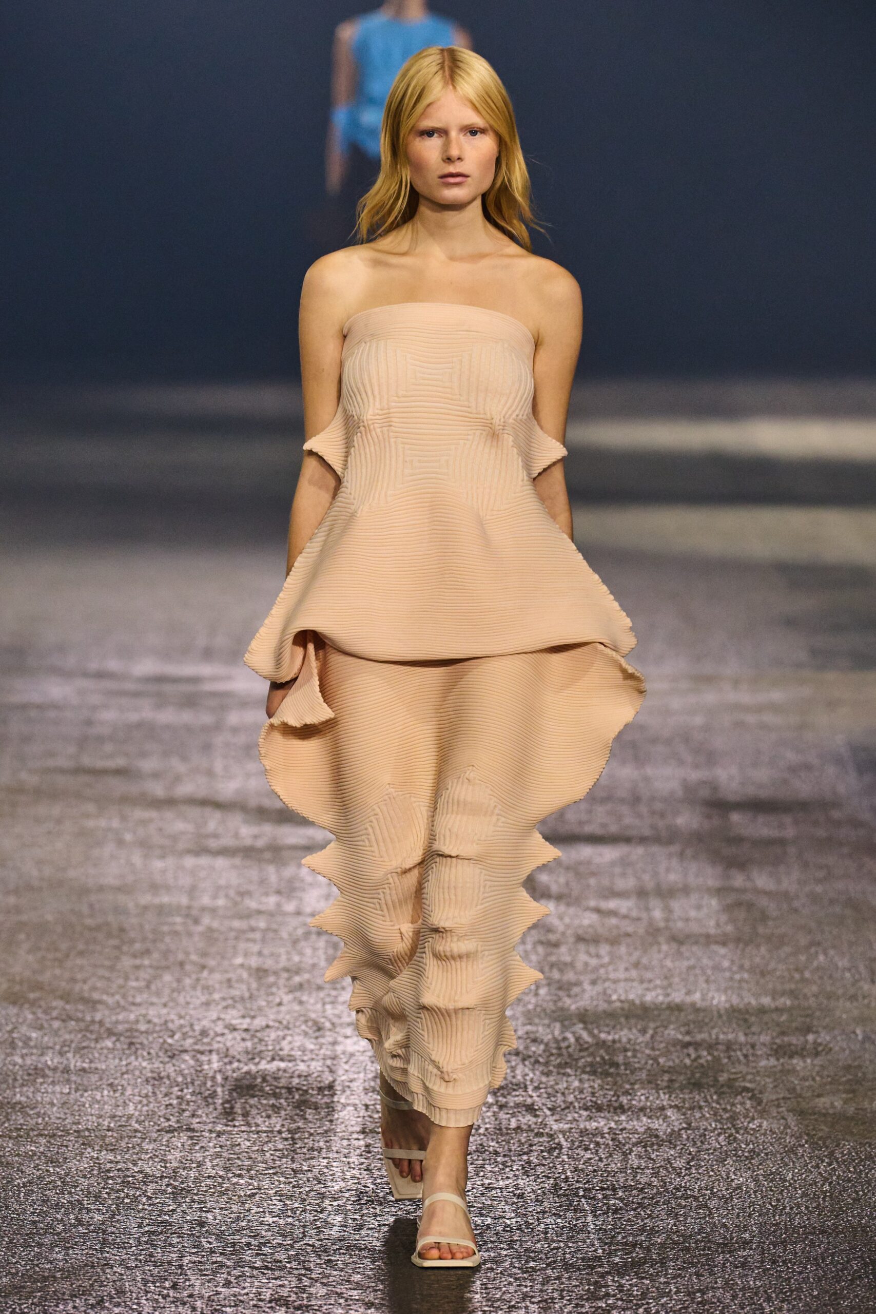 Issey Miyake S/S 23 Look 34
