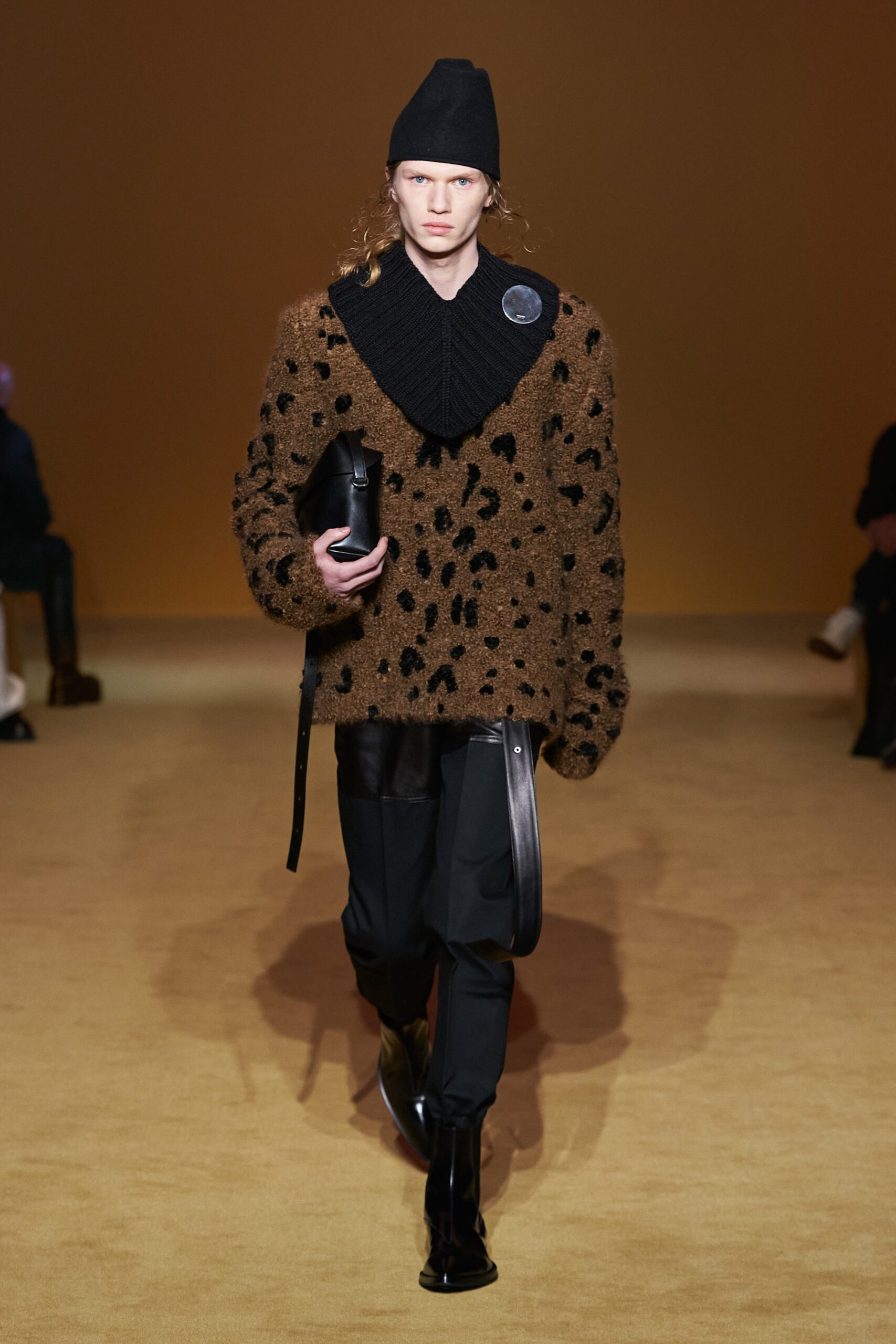Jil Sander F/W 22 Menswear Look 36