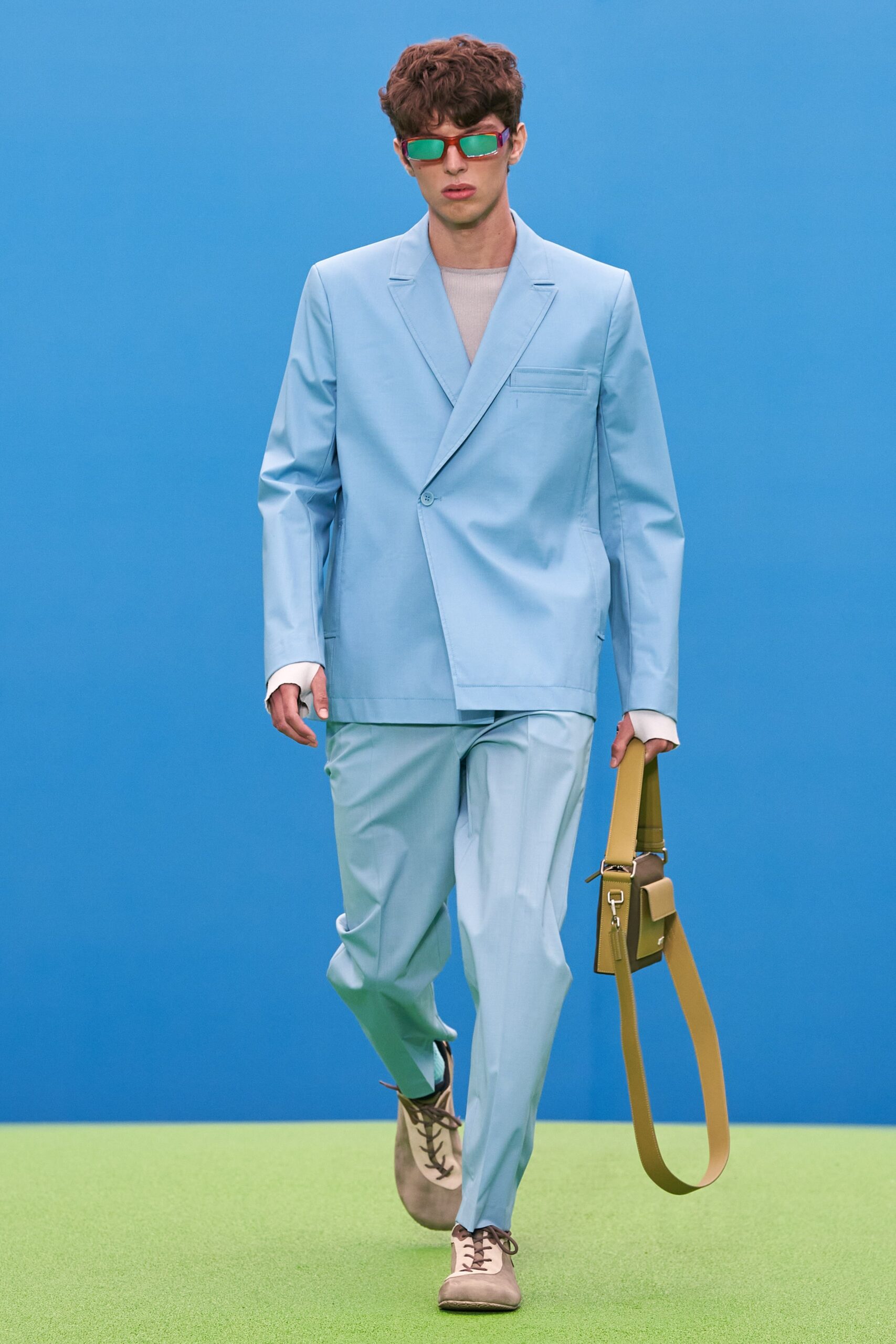 Jacquemus F/W 21 Menswear Look 38