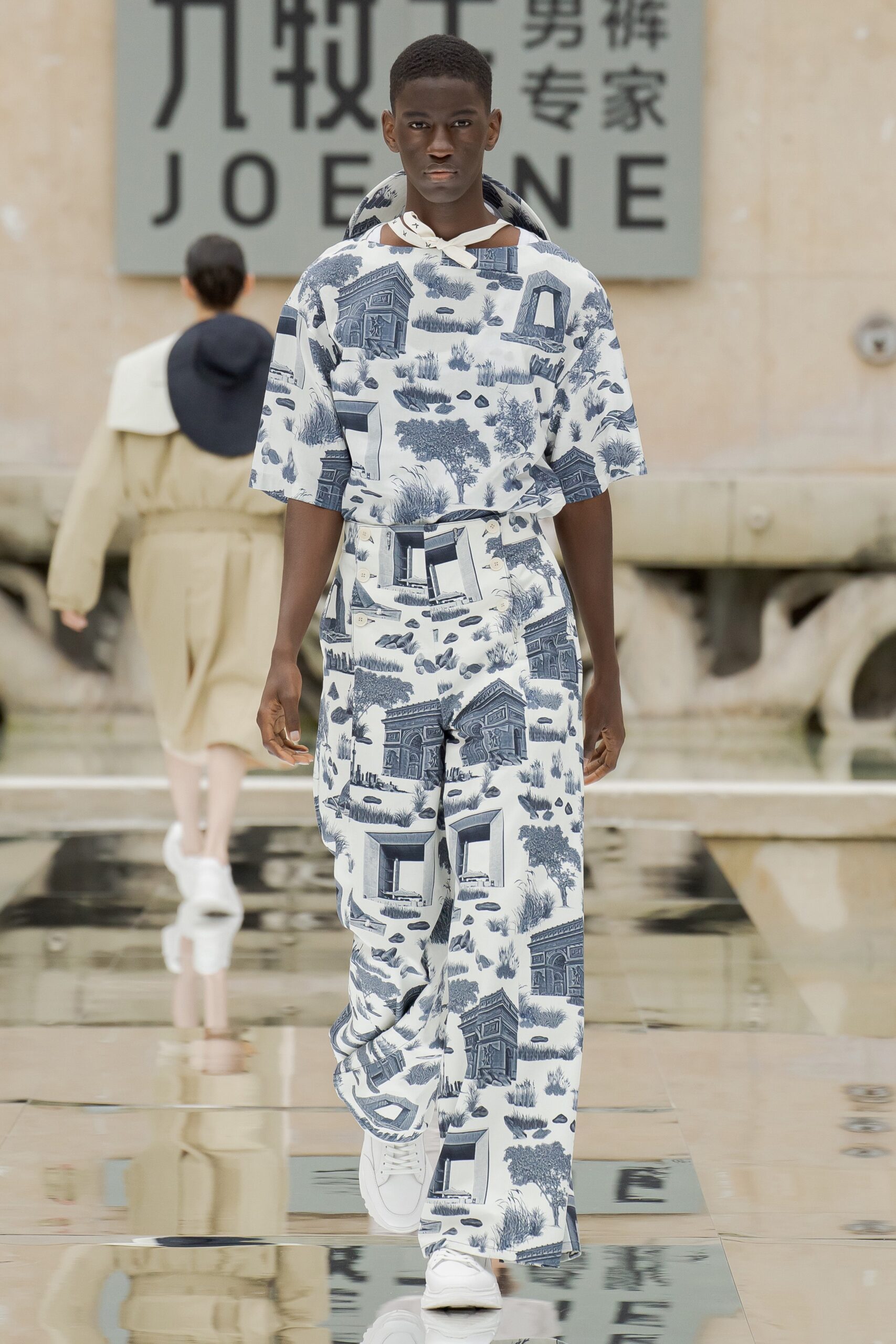 JOEONE S/S 22 Menswear Look 38