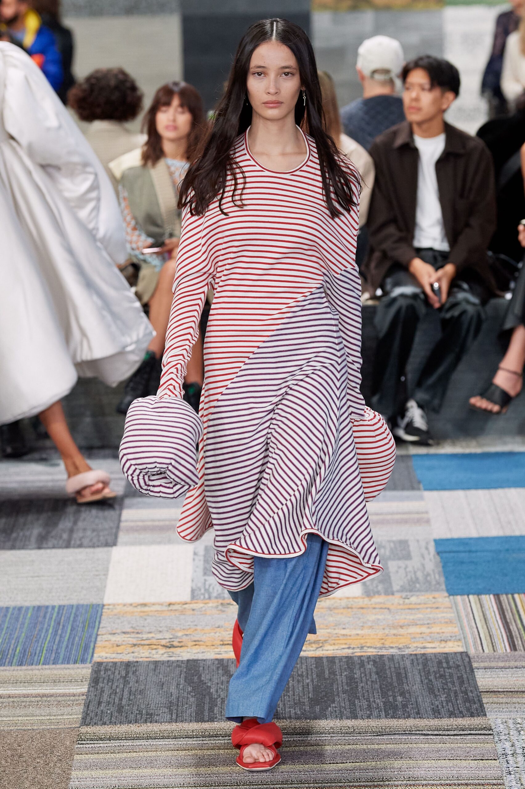 Jordan Dalah Australia Resort 22 Look 38