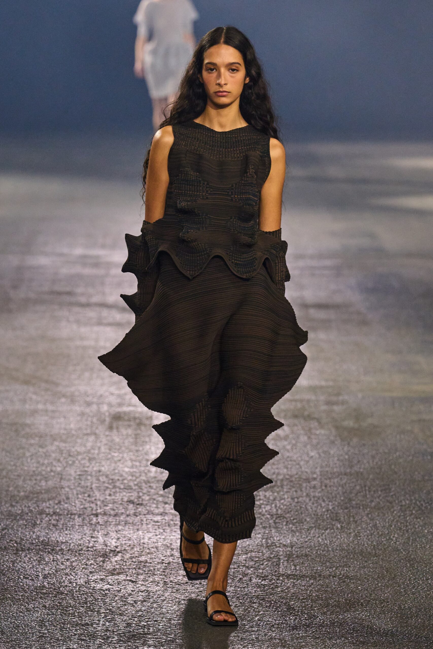 Issey Miyake S/S 23 Look 39