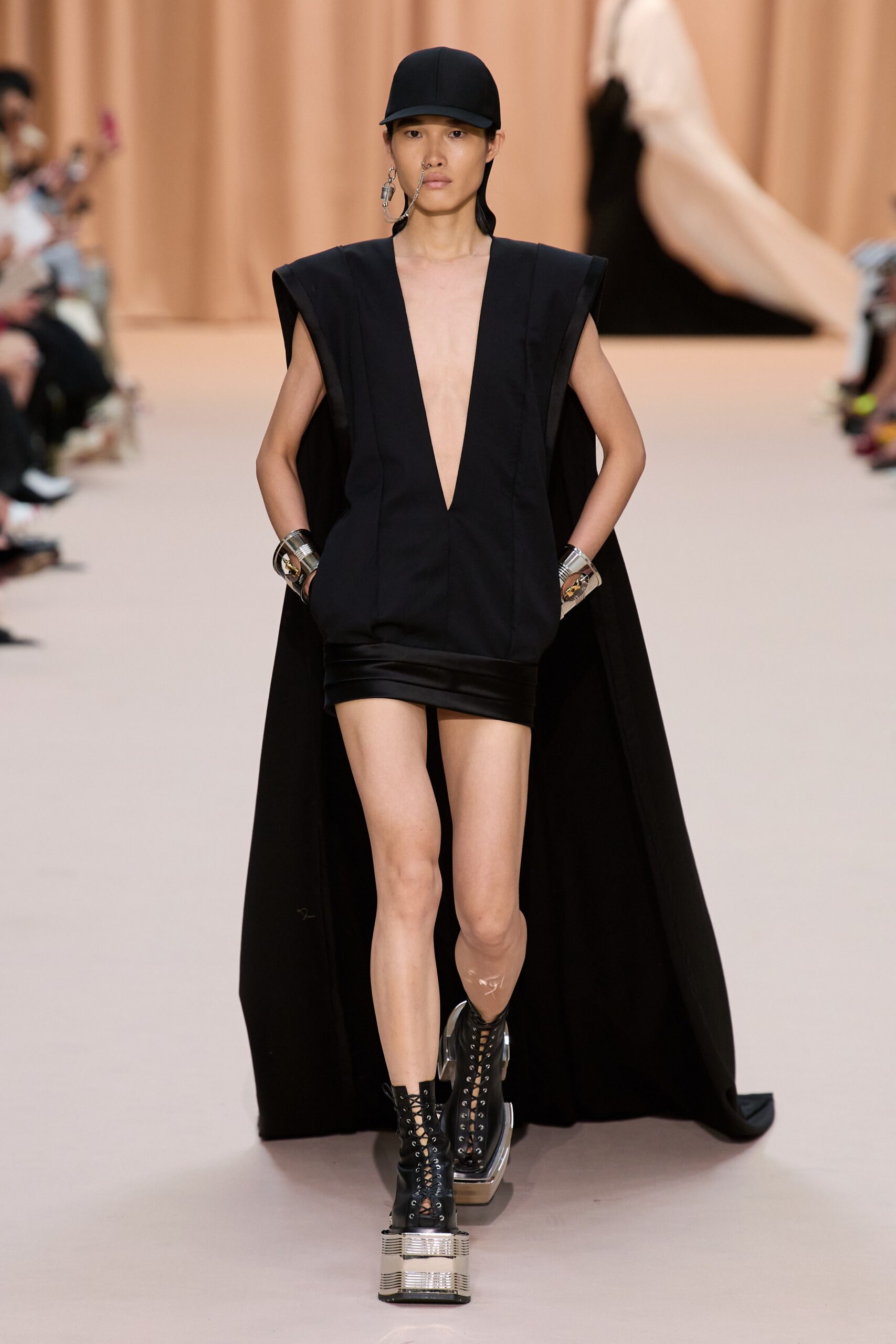 Jean Paul Gaultier F/W 22 Couture Look 38